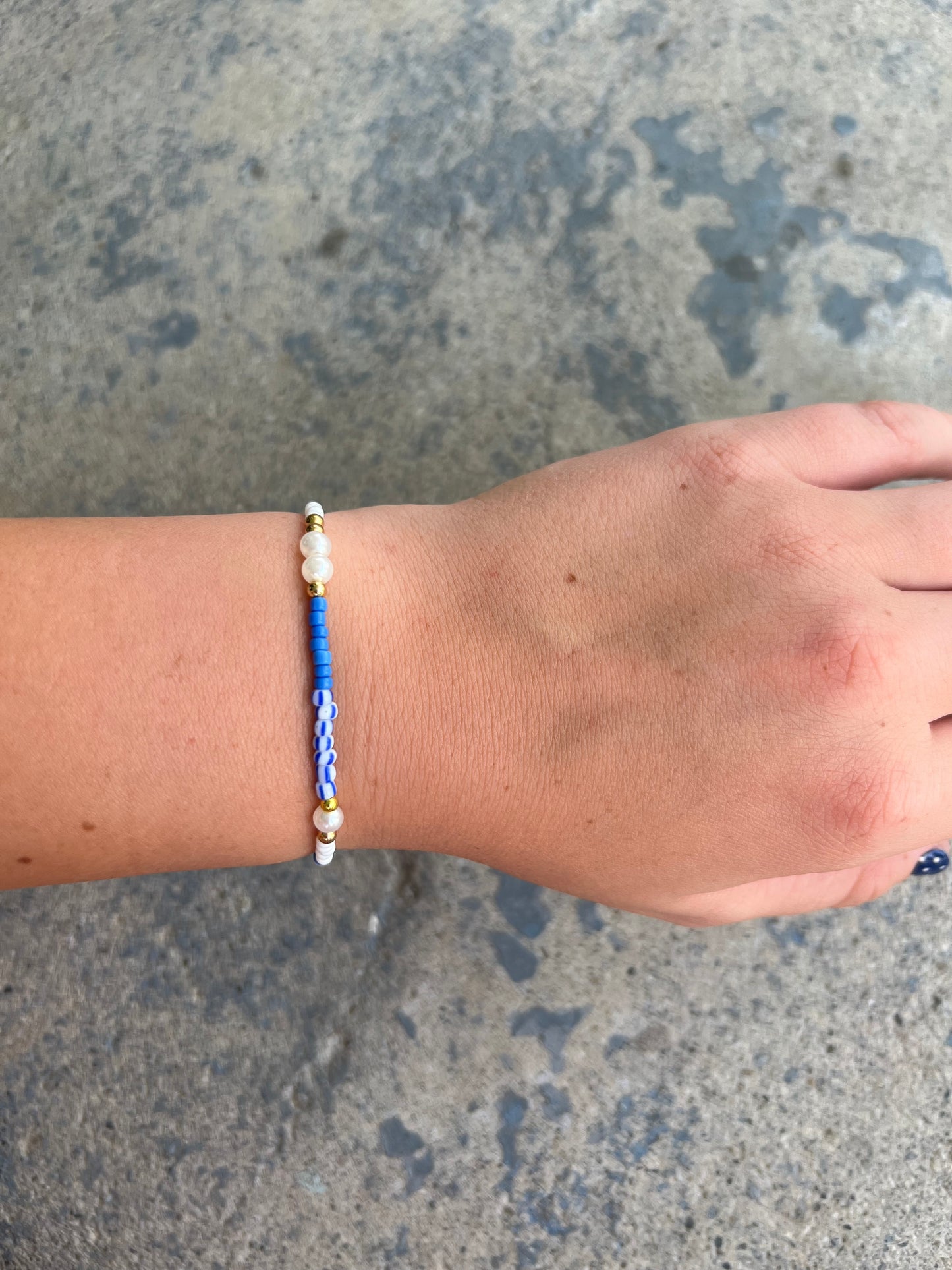 Blue and gold pearl handmade beaded bracelet