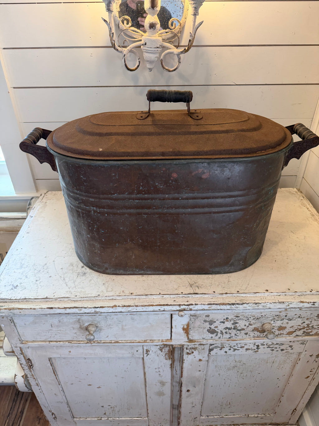 Antique copper boiler wash tub with tin lid