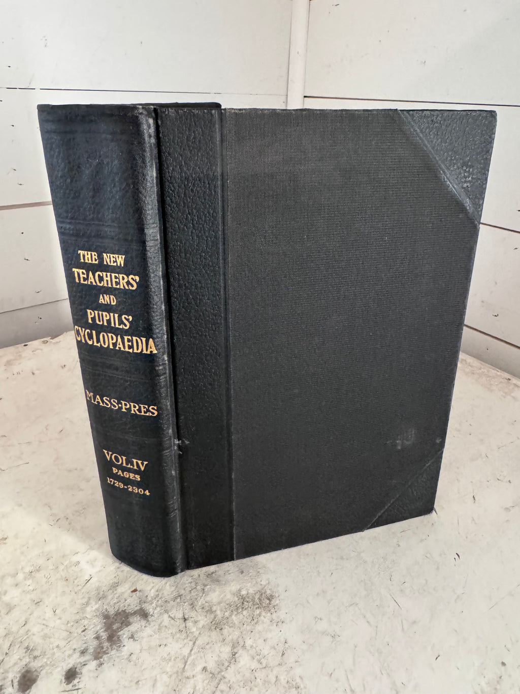 The New Teachers and Pupils Encyclopedia Vol IV - Mass-Press