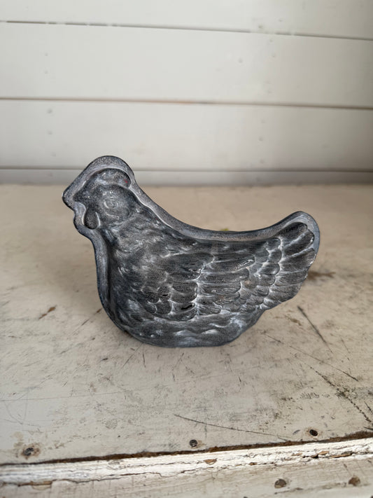 Resin silver colored hen- faux mould