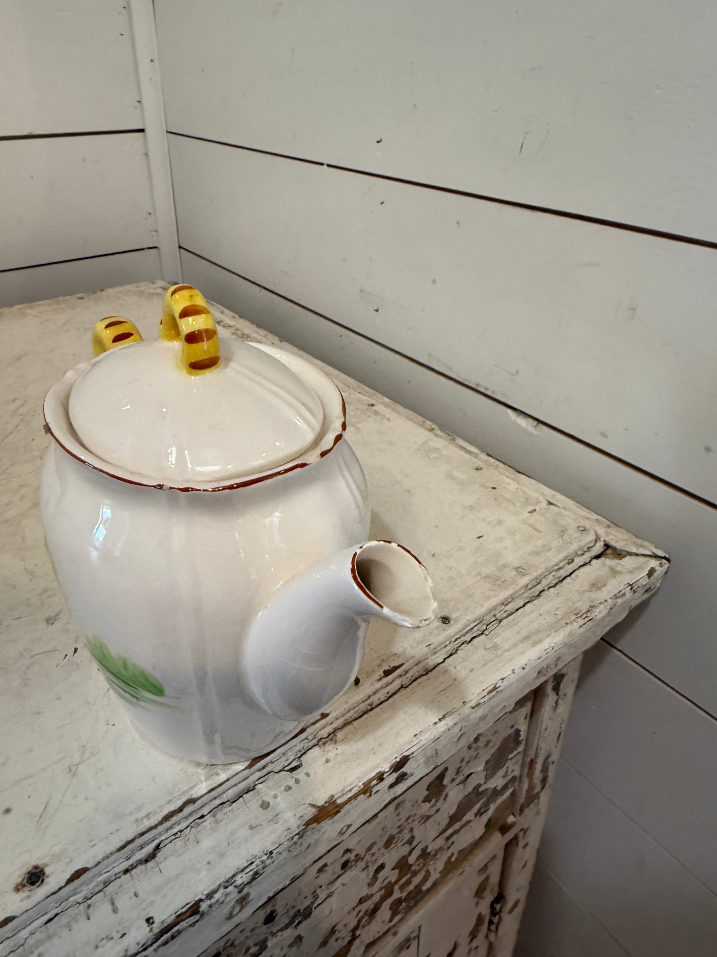 Vintage Cottage Teapot has small chips