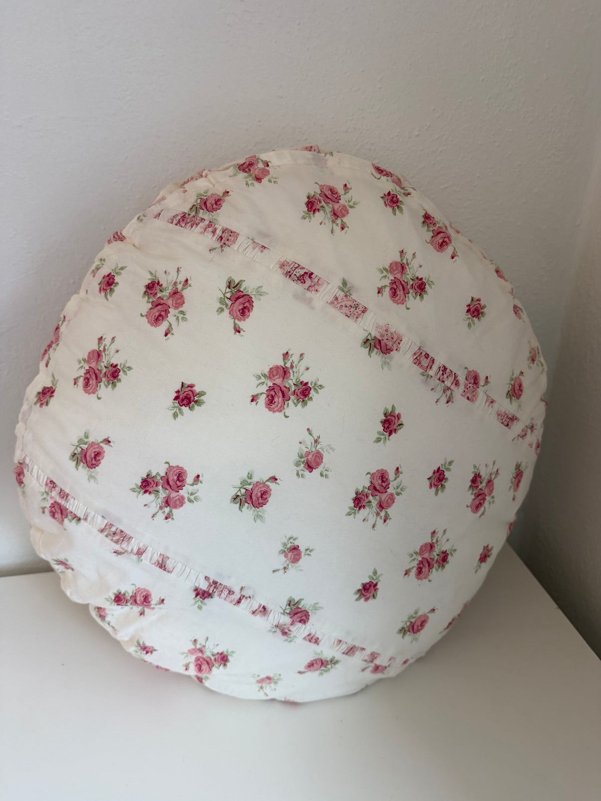 Vintage Rachel Ashwell SIMPLY SHABBY ChIc Floral Rose Paisley Round Toss Pillow 20” as is. Has been repaired no buttons