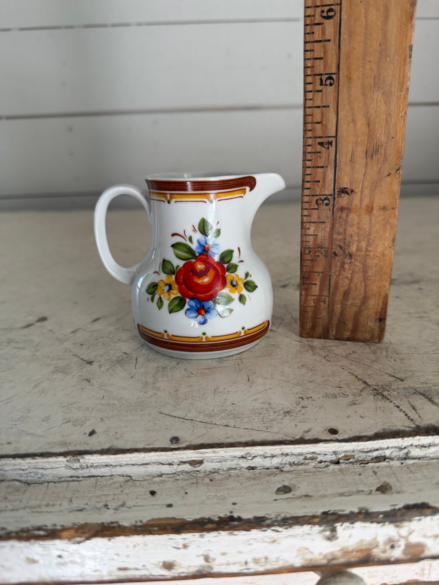 Winterling Röslau Bavaria Creamer