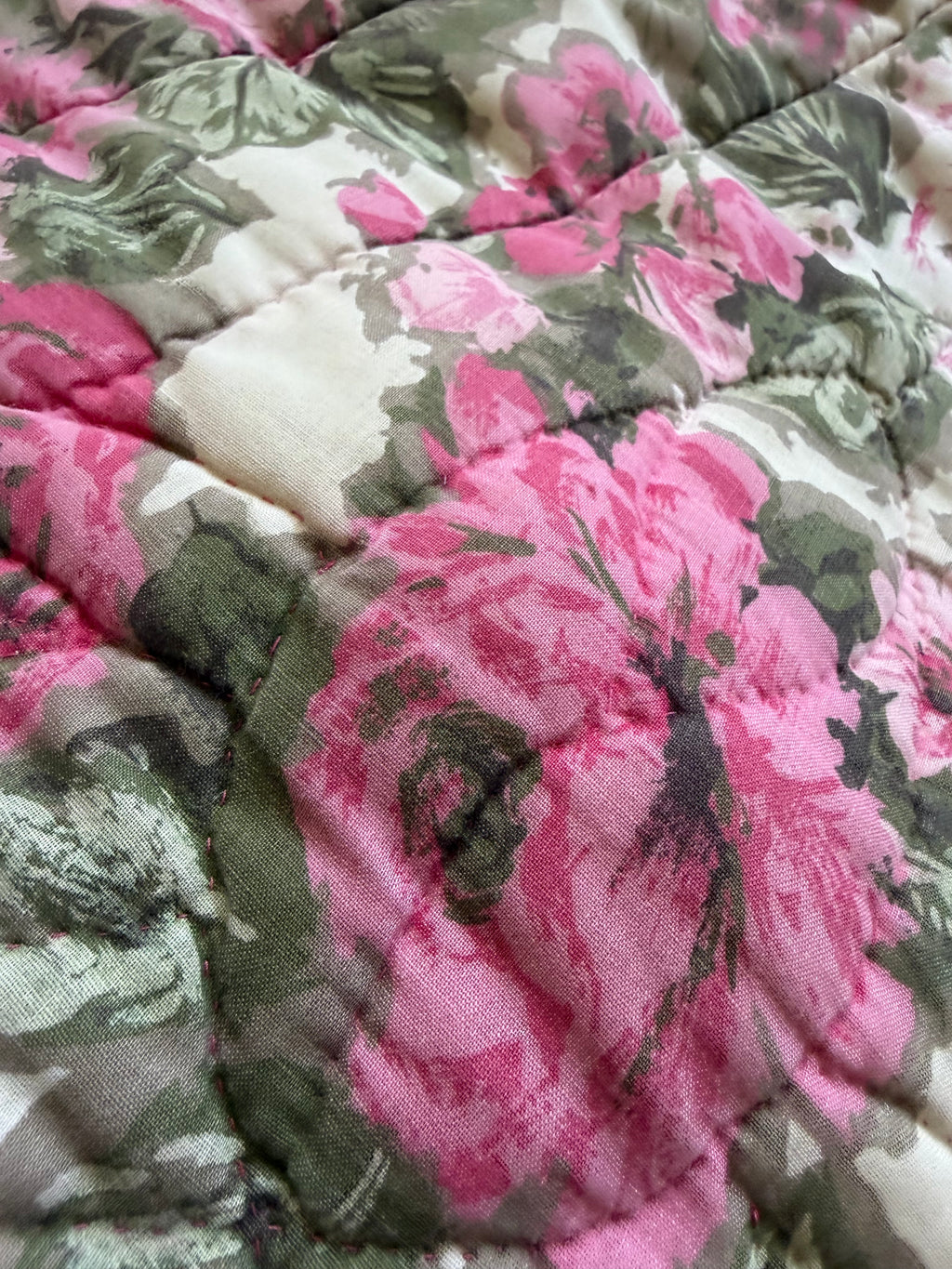 Hand quilted vintage rose full-size quilt