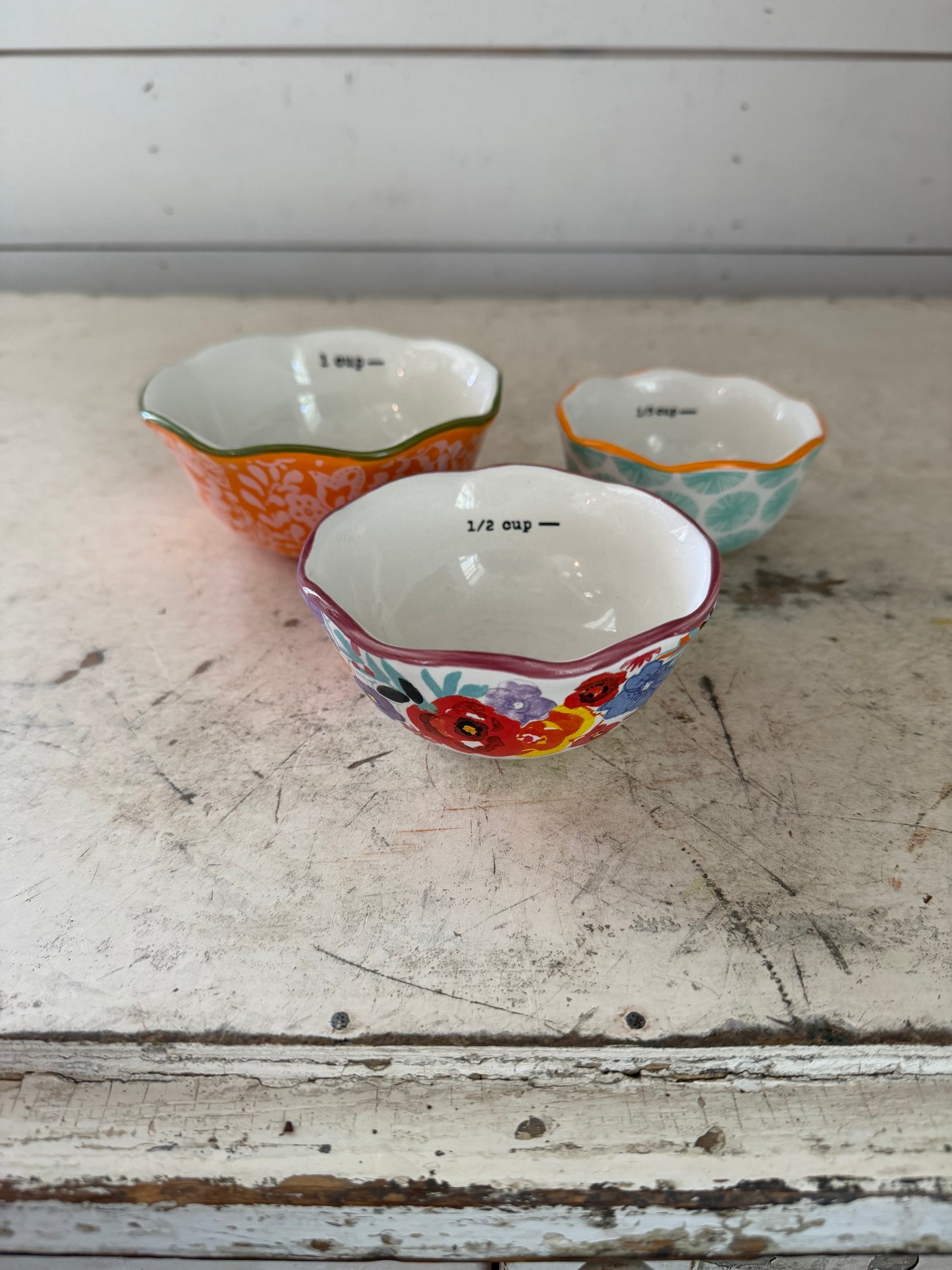 Pioneer woman nesting measuring cups set of three