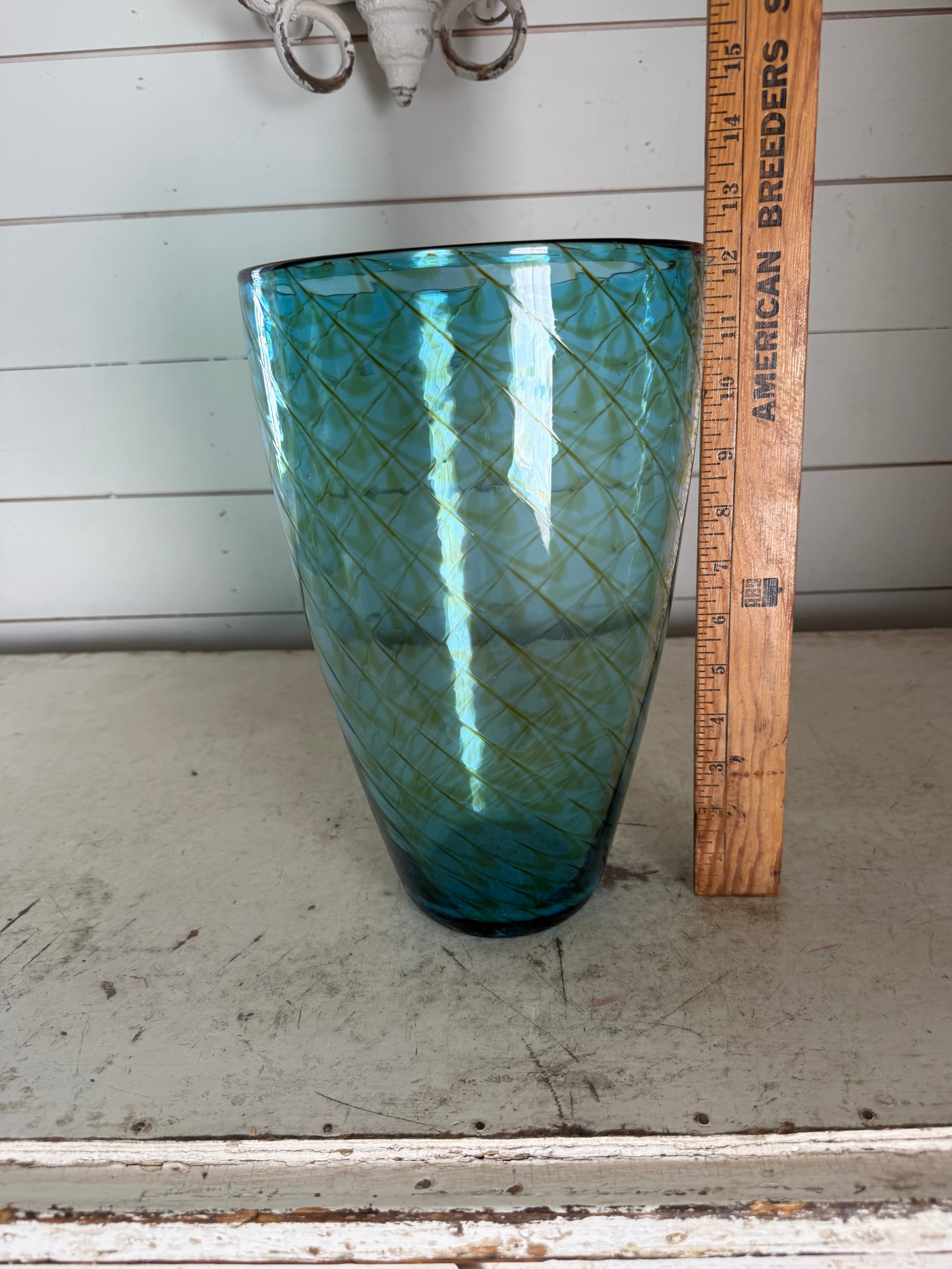 Art Glass Hand-Blown Swirl Form Vase