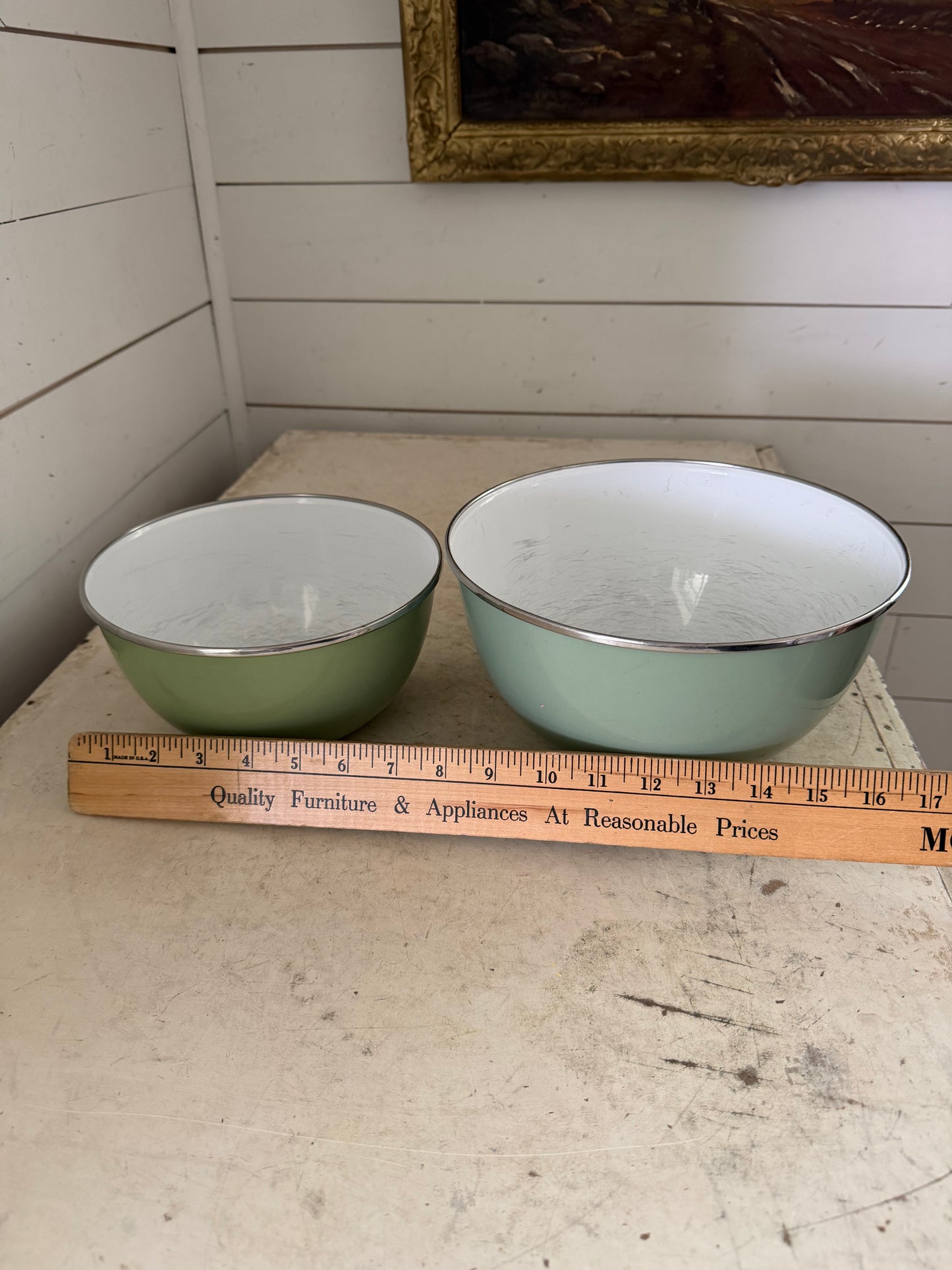 Green enamel bowl set