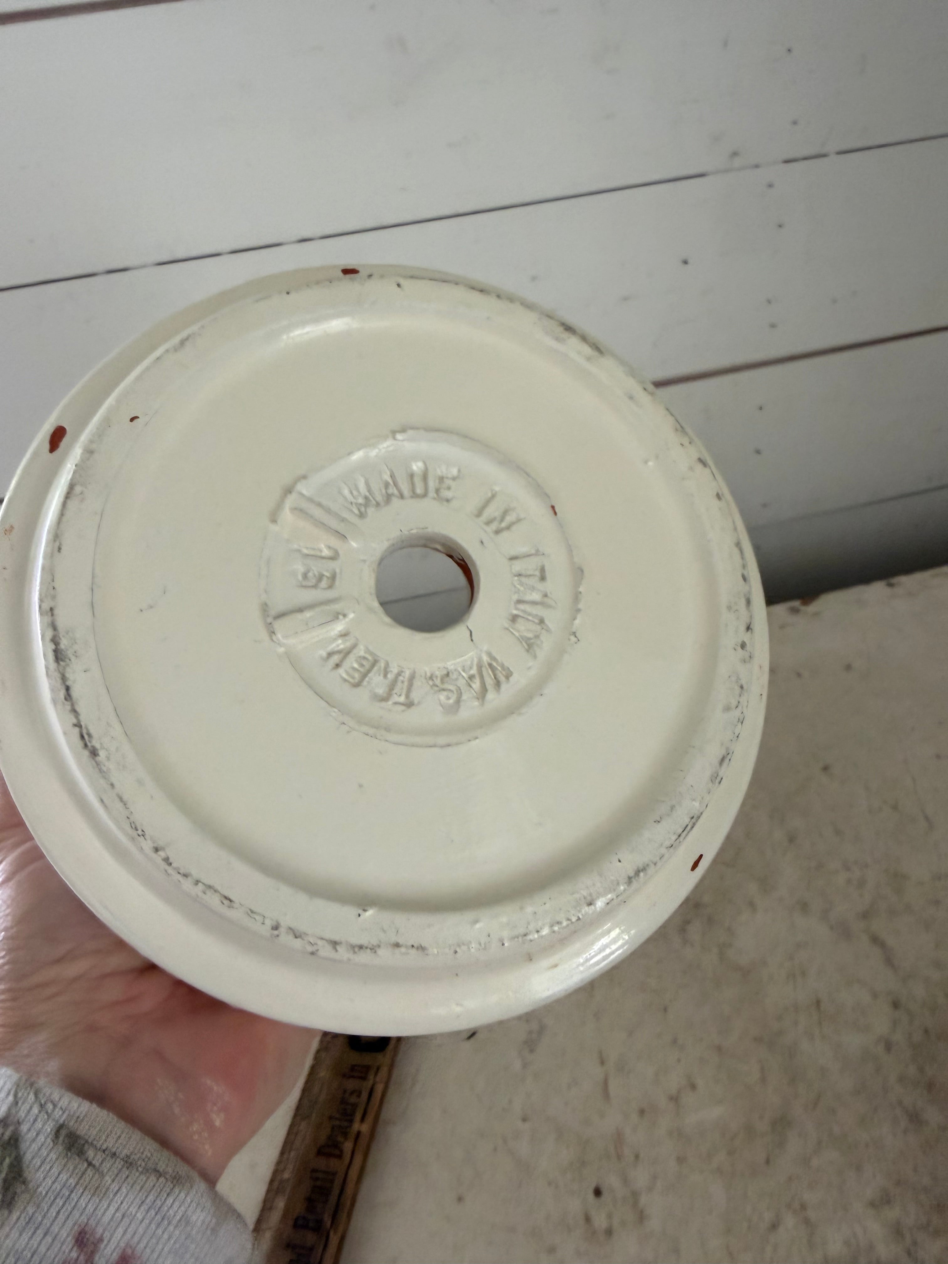 Terra-cotta pot with saucer will get makeover made in Italy sold individually