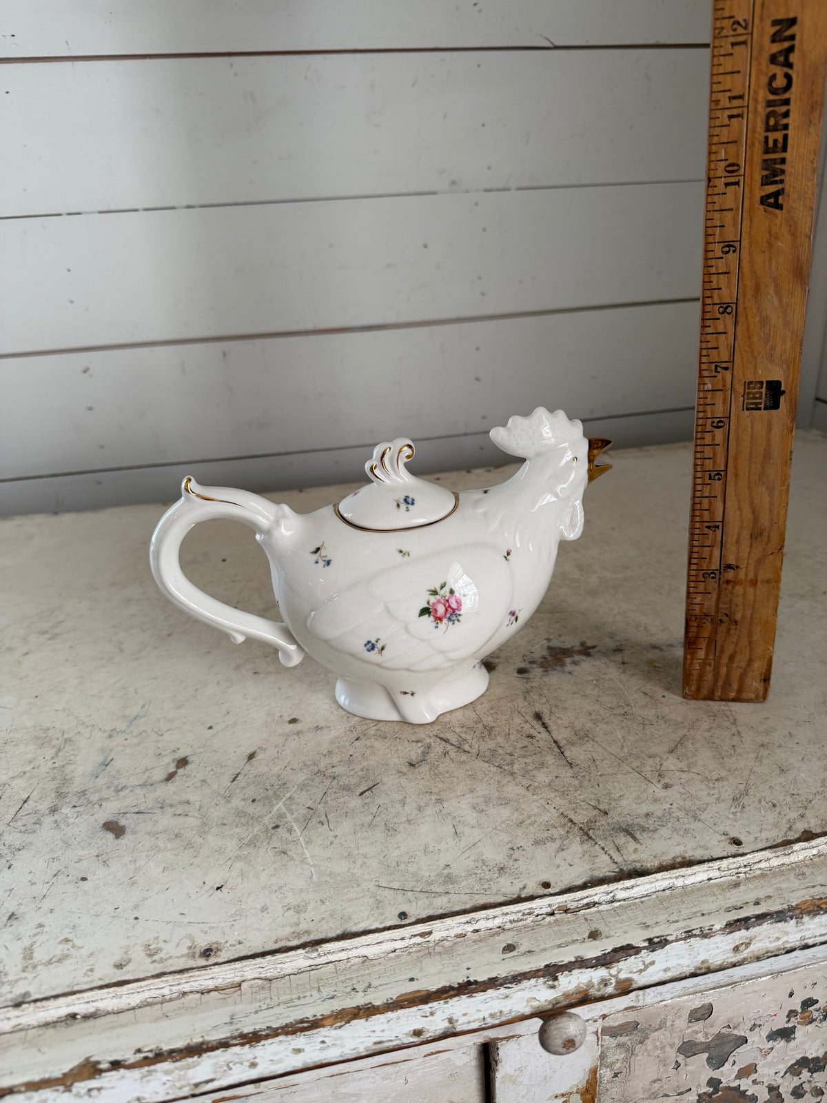Grace’s Teaware Rooster 24oz Porcelain Tea Pot