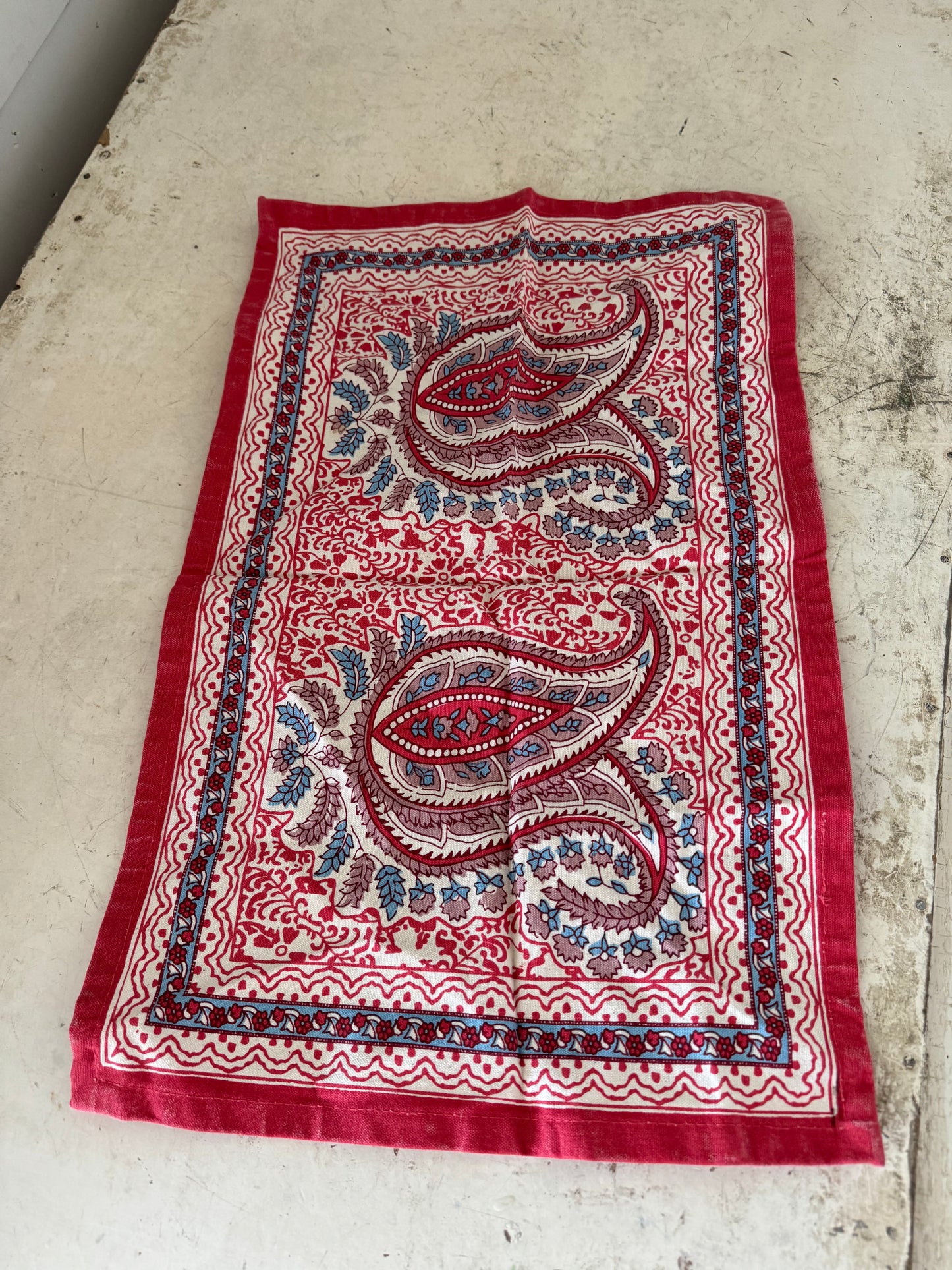 Paisley Table Scarf Small