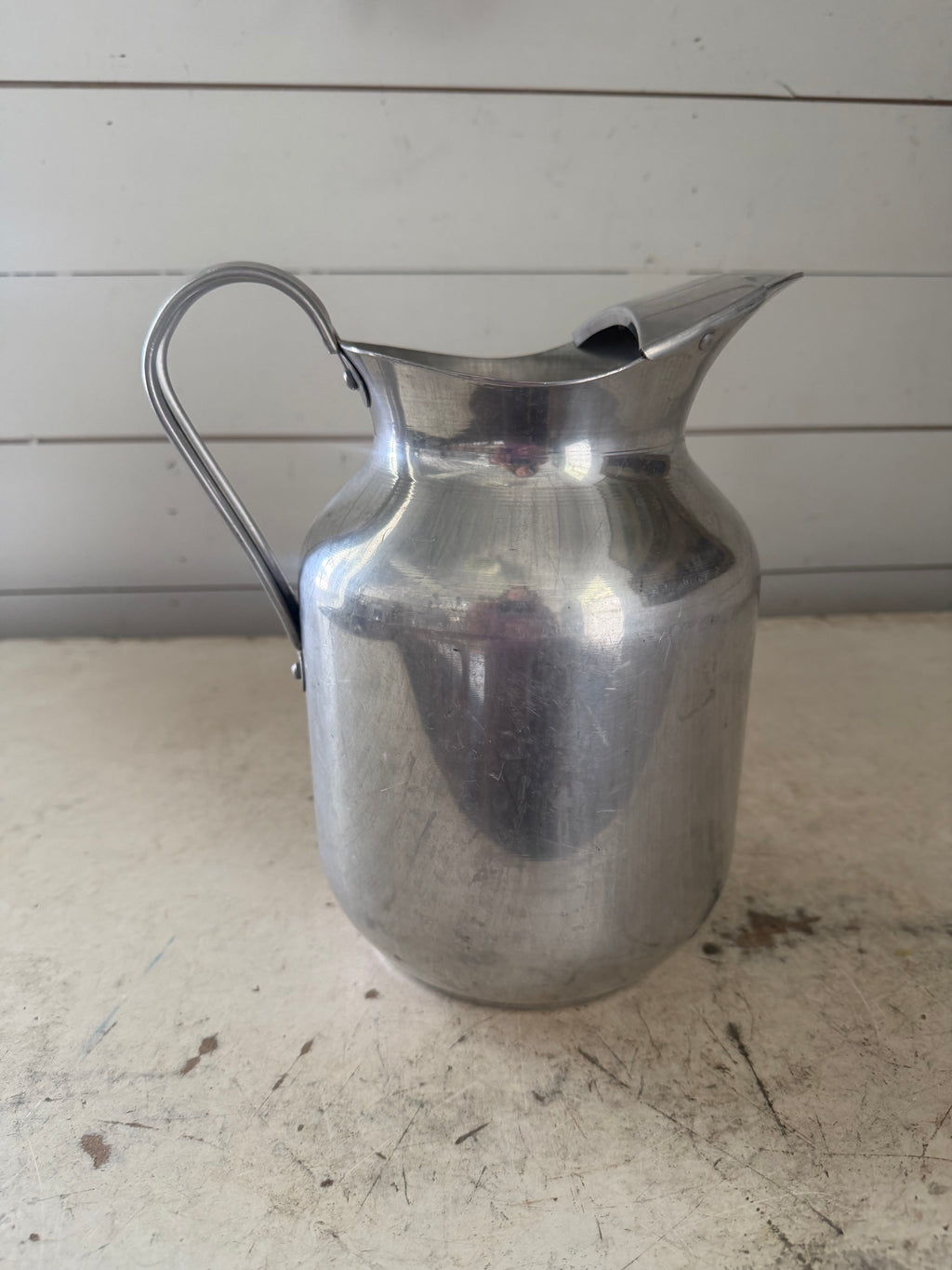 Vintage brushed aluminum water pitcher 4 qt