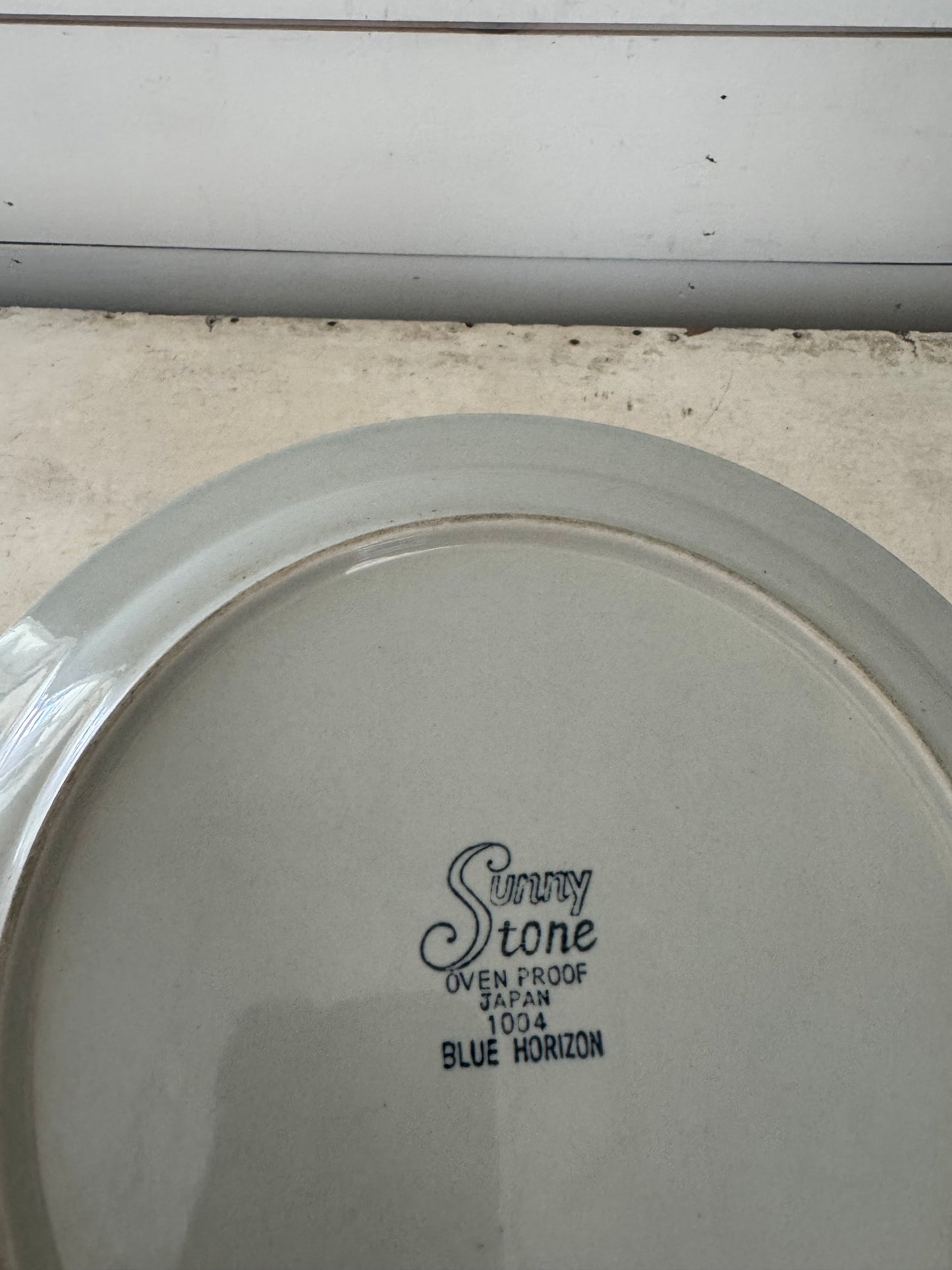 Vintage Sunny Stone Plate