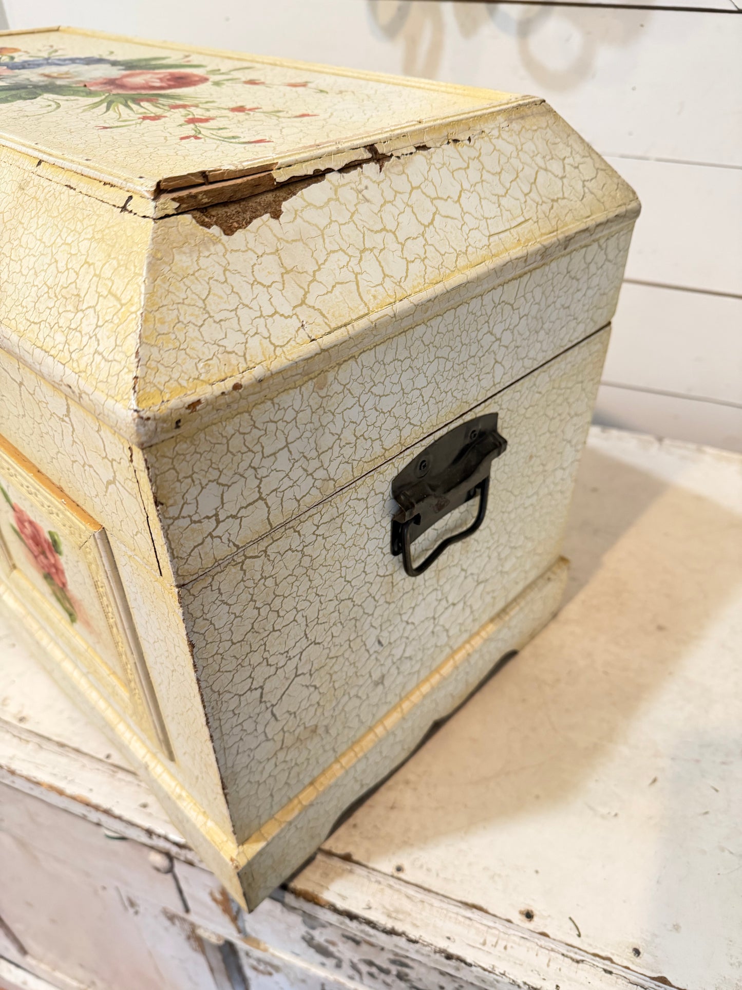 Hand painted trunk will get makeover