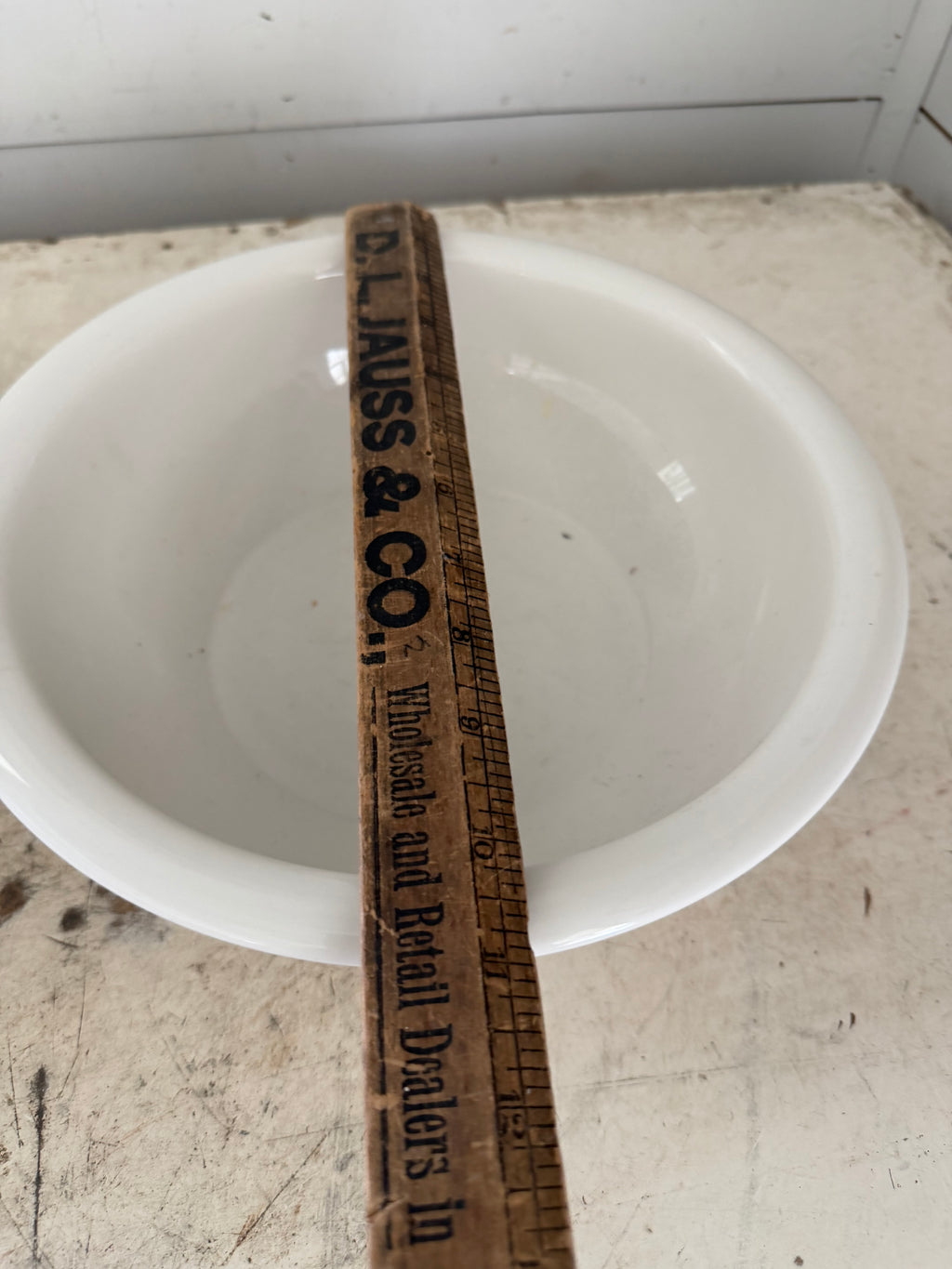 Pier 1 Serving Bowl Set of 2