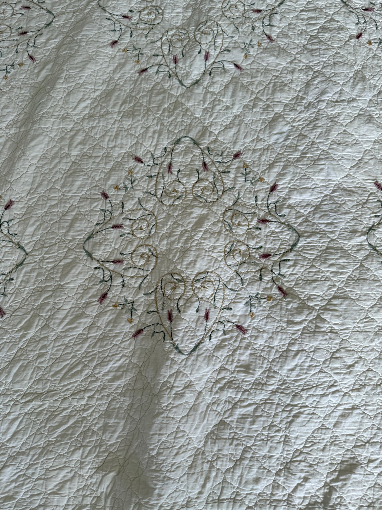 Shabby Queen White Embroidered Quilt - as is see light staining and imperfections