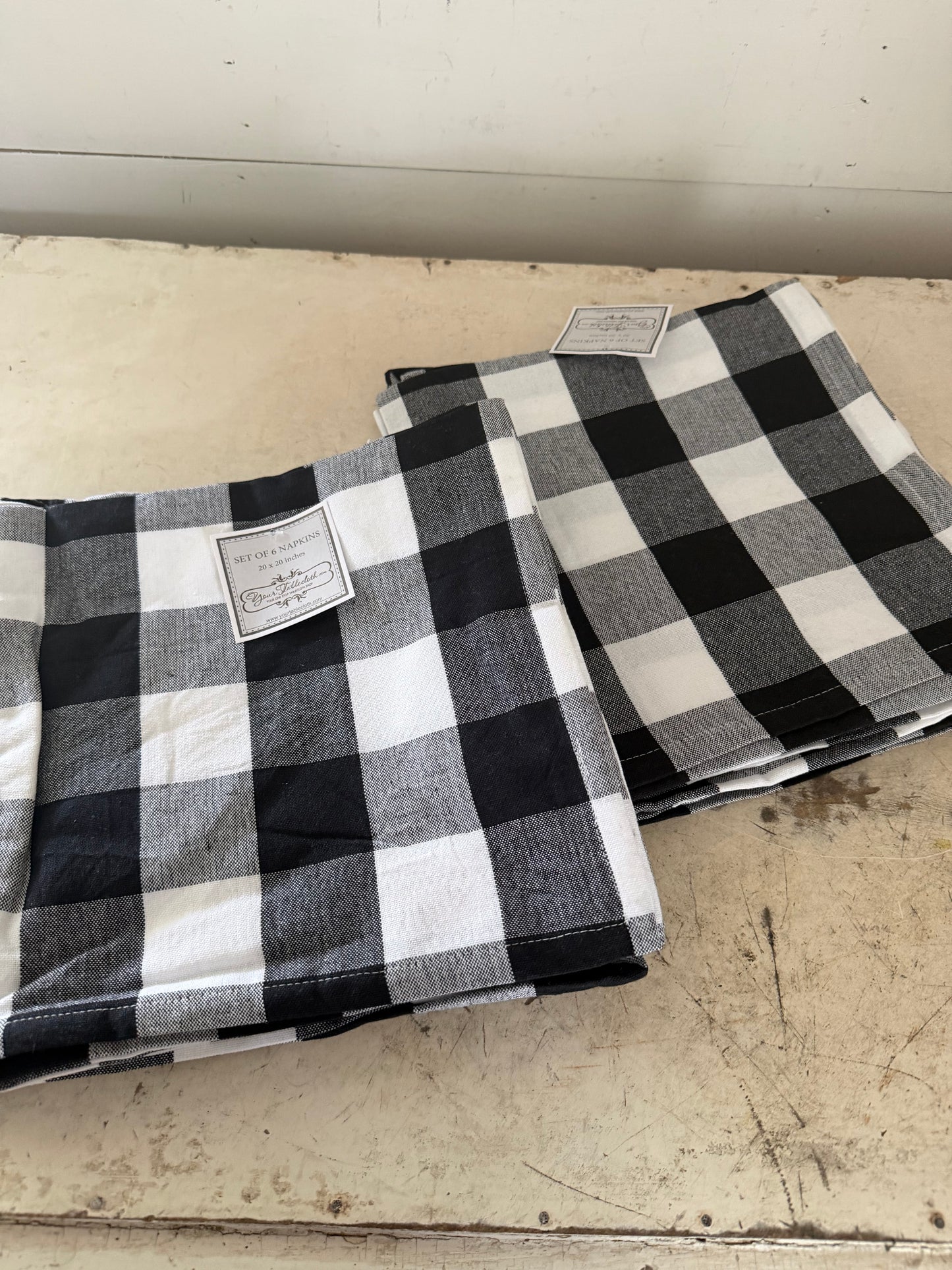 Set of six buffalo plaid cloth napkins