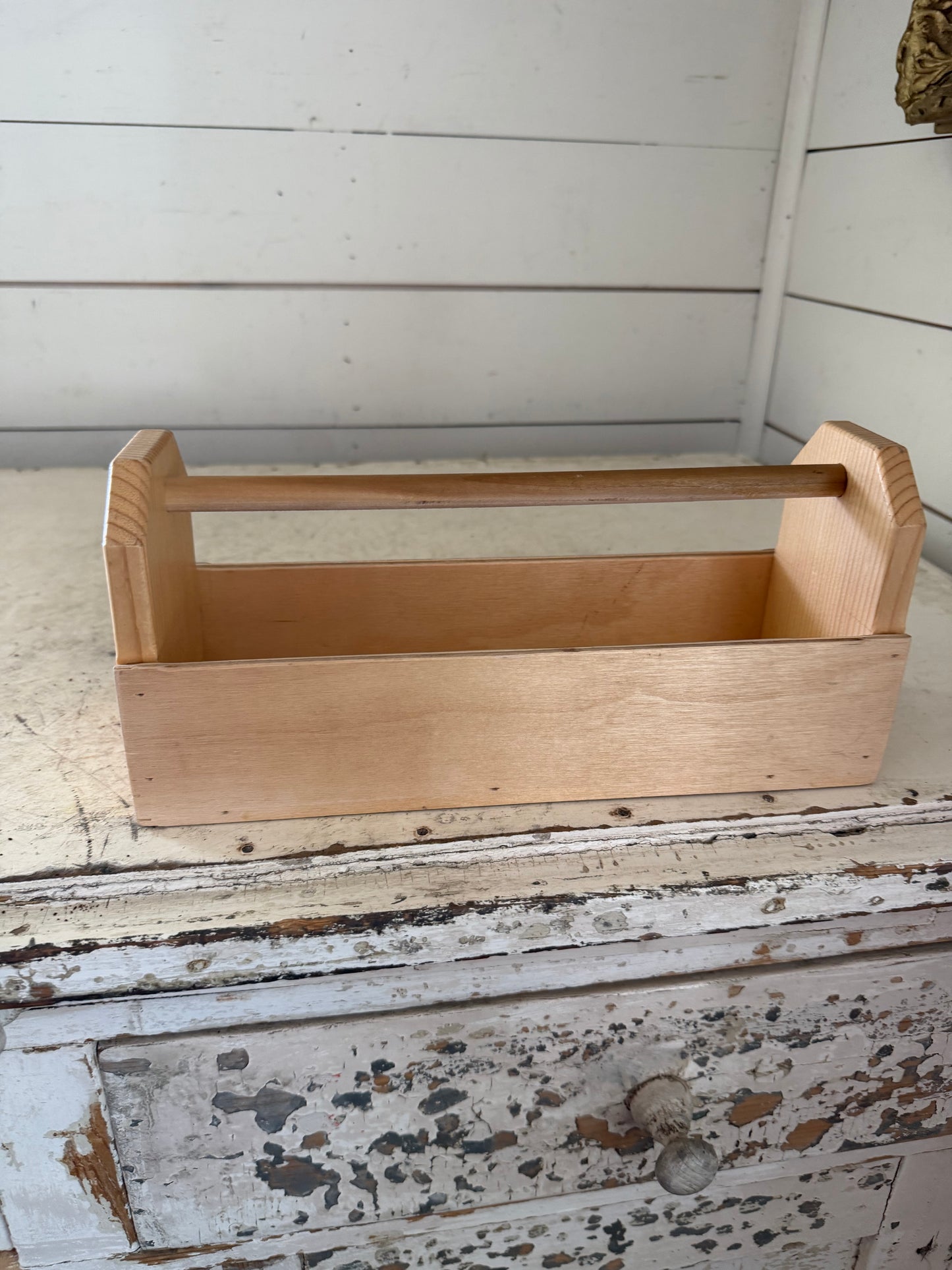 Small wood tote will get makeover