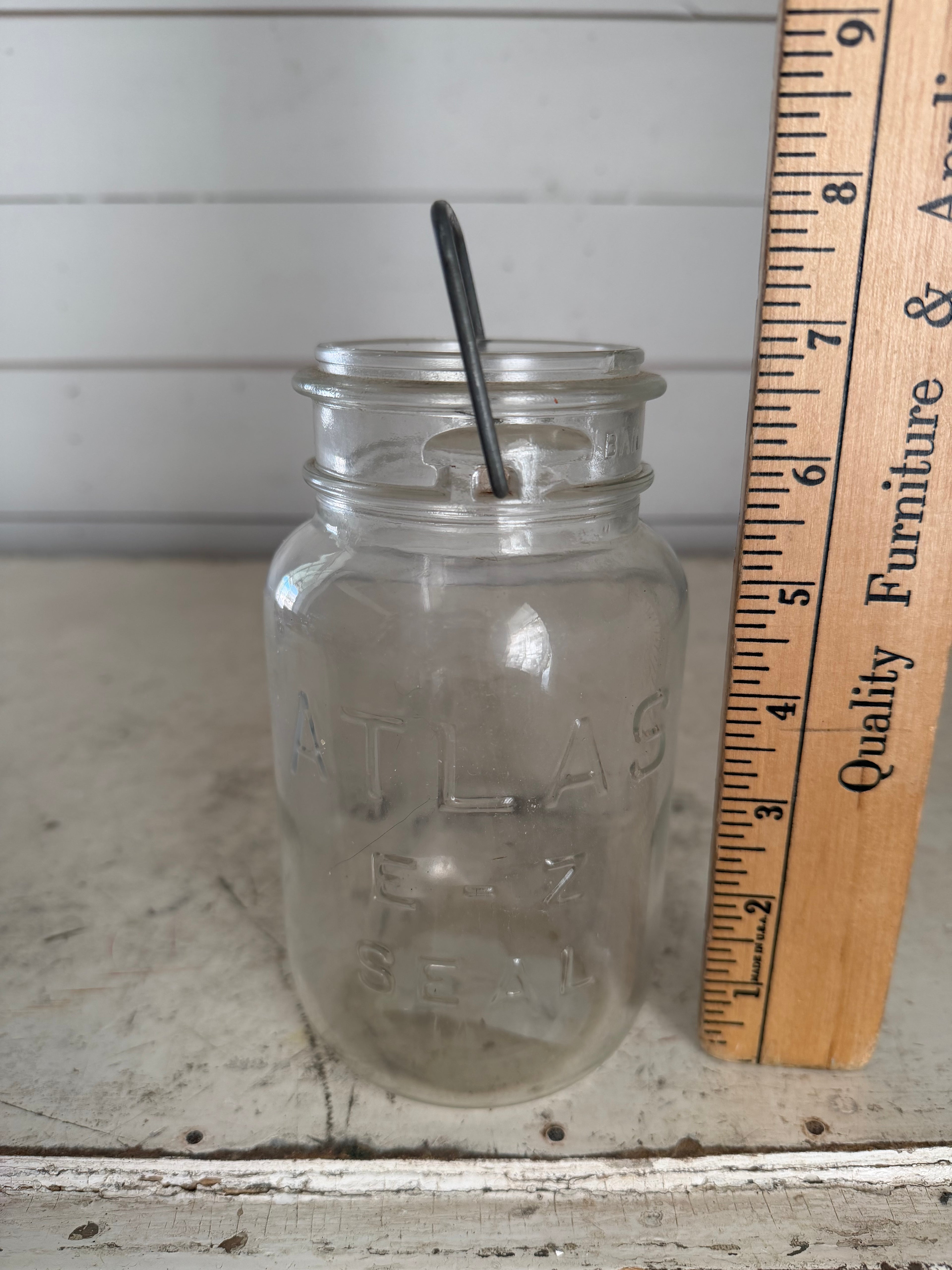 Antique Clear Glass Atlas E-Z Seal