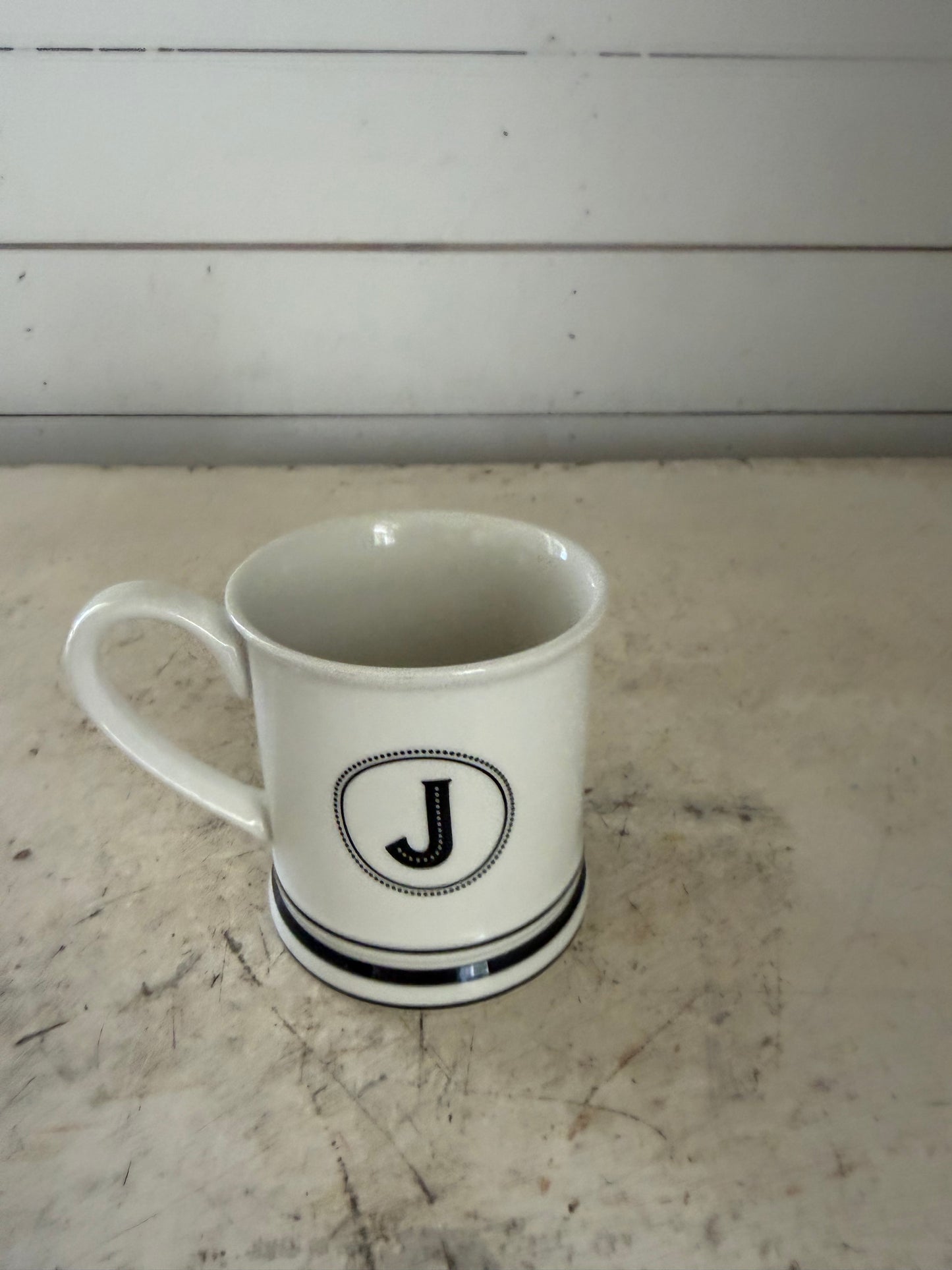 J & B mug sold individually