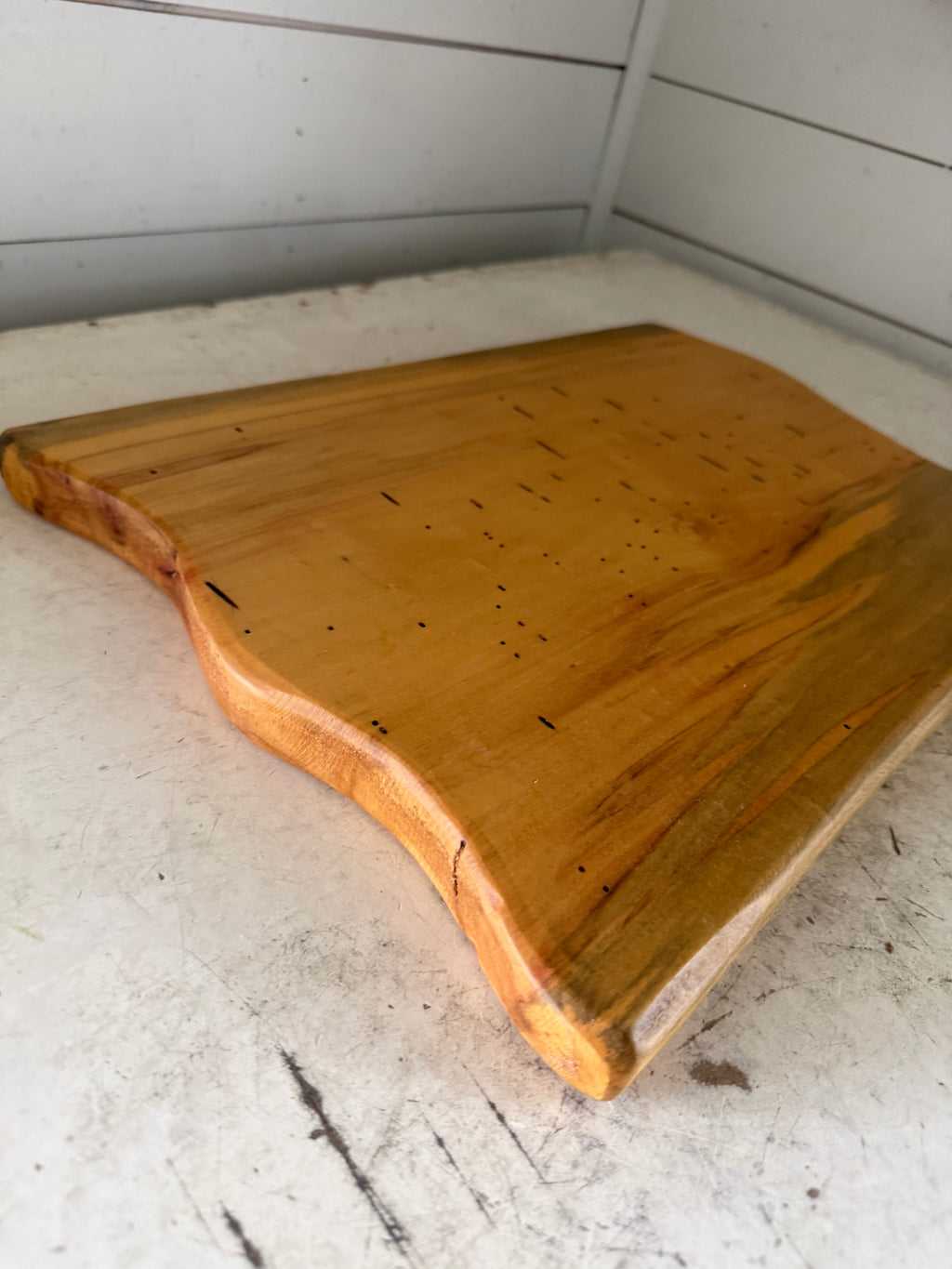 Wavy Edge Cutting Board