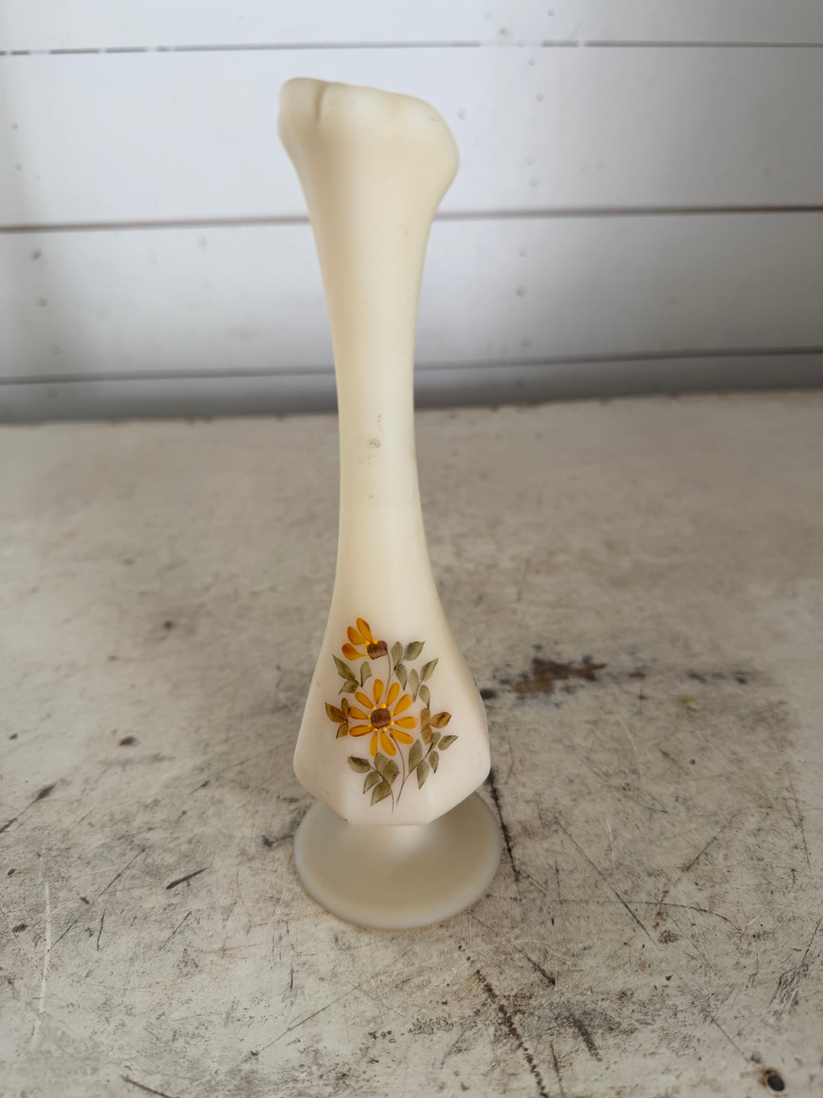 Vintage Fenton Custard Glass Bud Vase Hand Painted Yellow Daisy 8" Signed