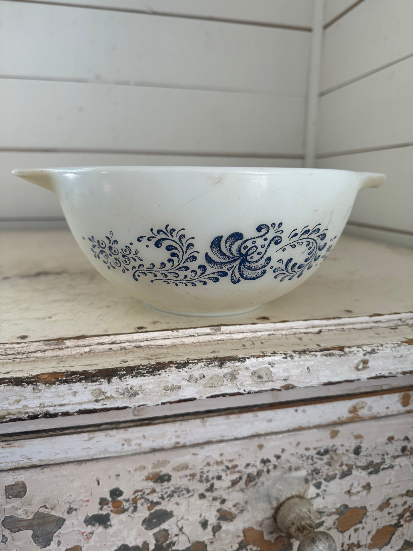 Vintage Pyrex 'Homestead' 442 Cinderella Mixing Bowl