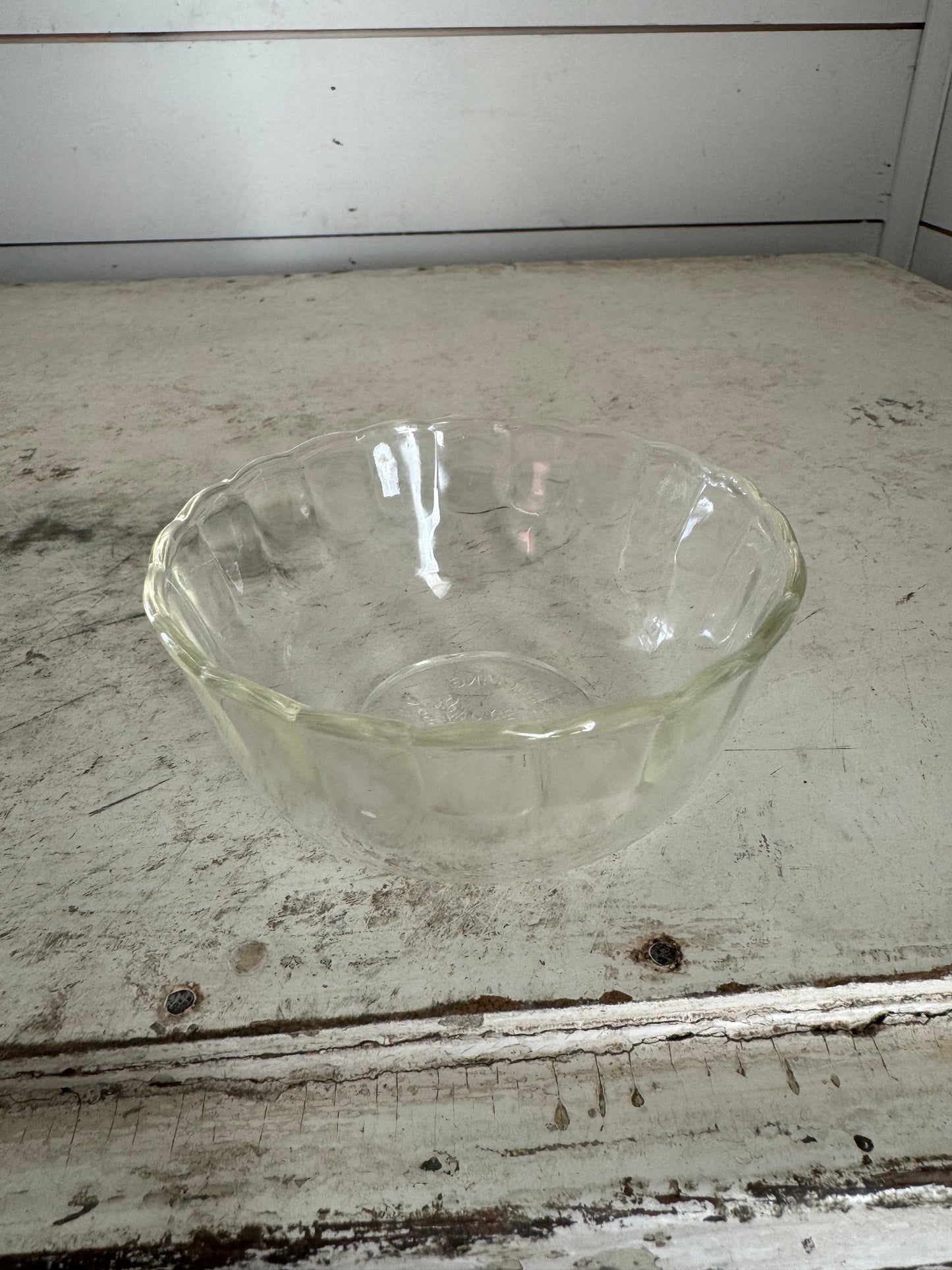 Small Bowl - Vintage Anchor Hocking - 10 Ounce - 1940-1950 Era