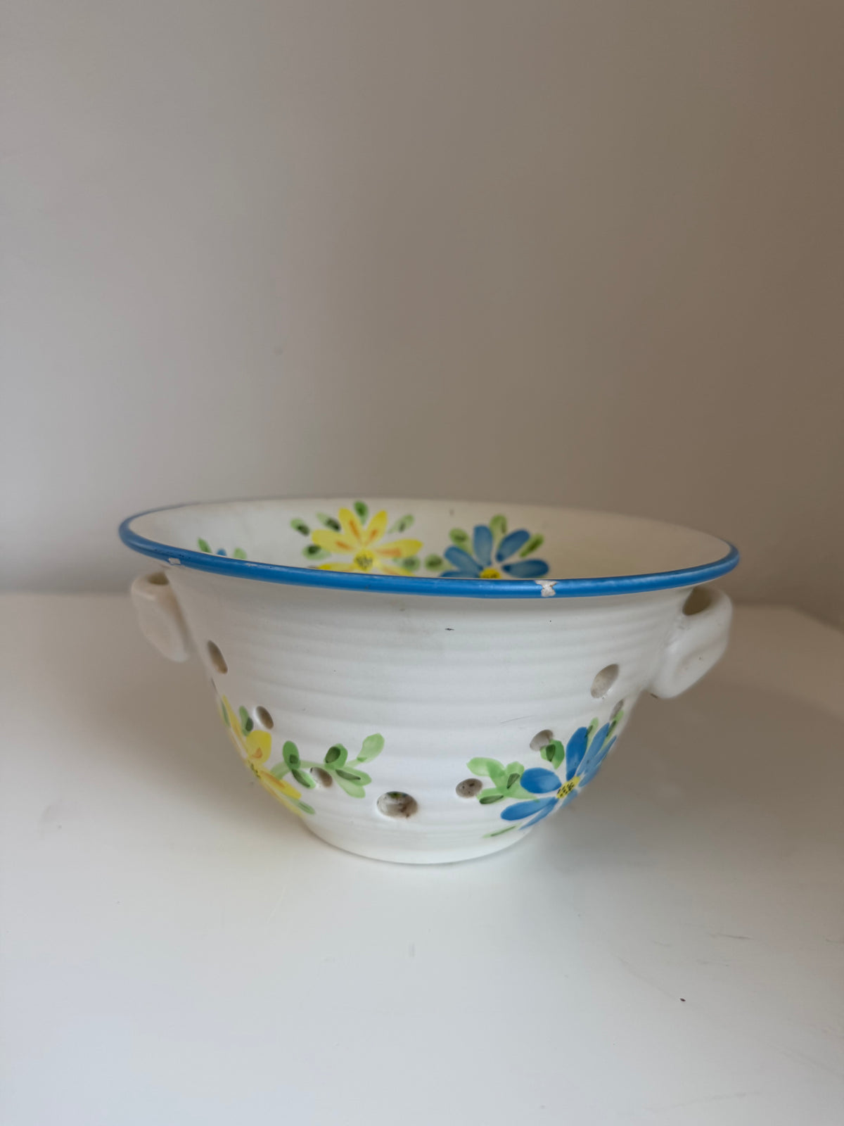Debco Pottery Berry Bowl Colander – Hand Painted Blue Yellow Floral Ceramic Strainer