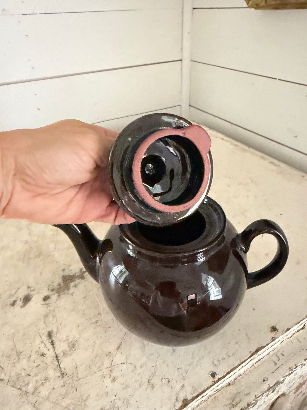 Vintage brown, Betty Sadler teapot