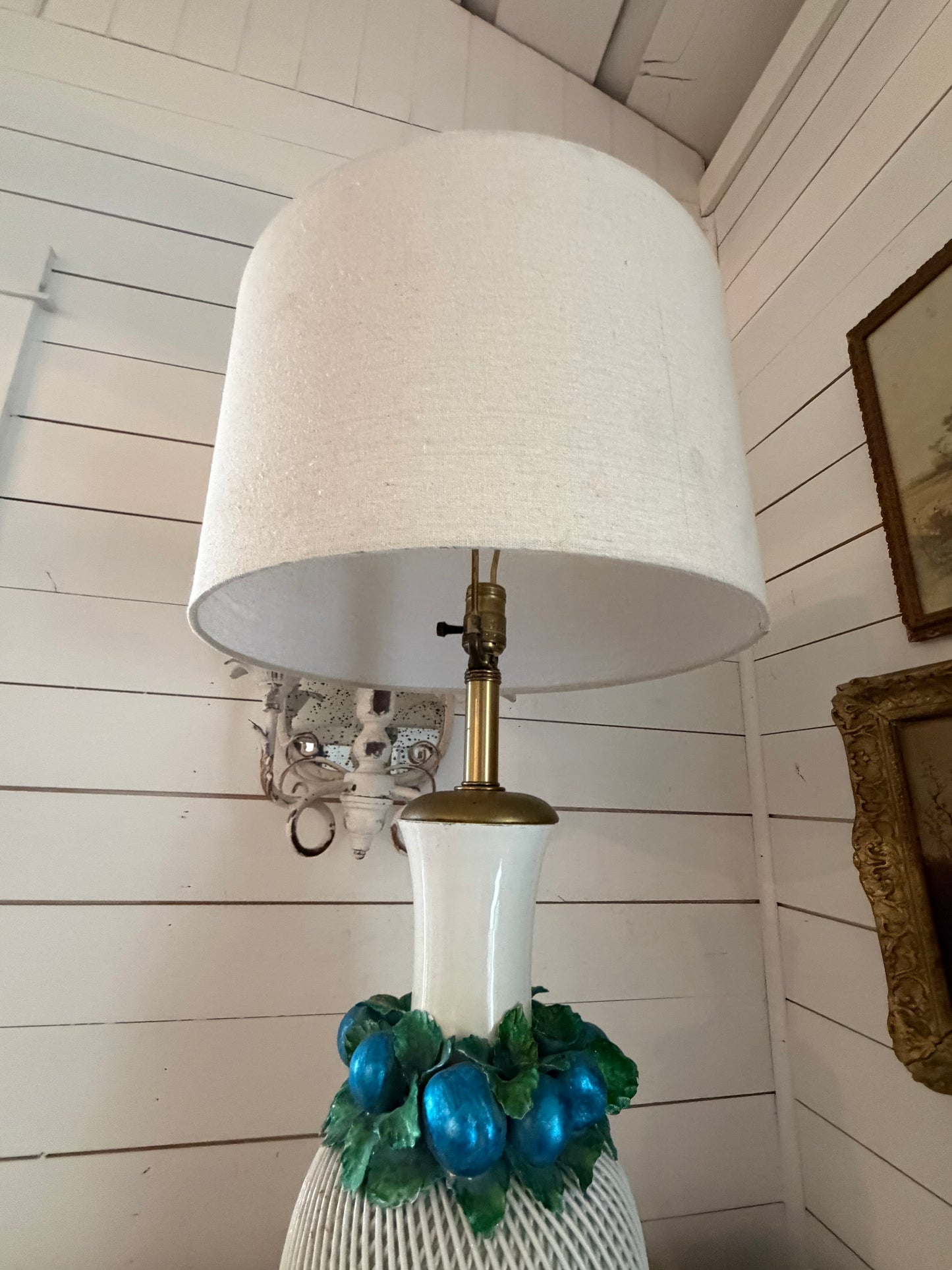 Vintage Capodimonte Style Lamp with Shade