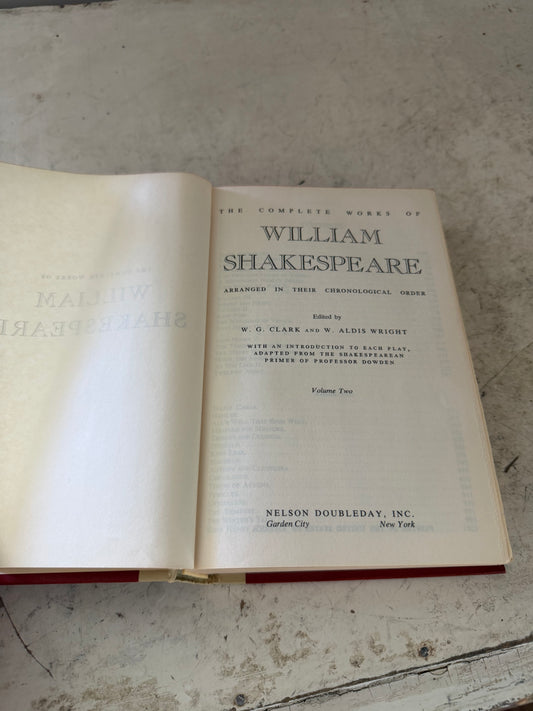 The Complete Works of William Shakespeare Volume 2