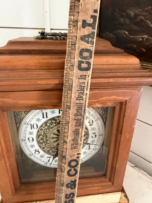 Vintage mantle clock will get makeover