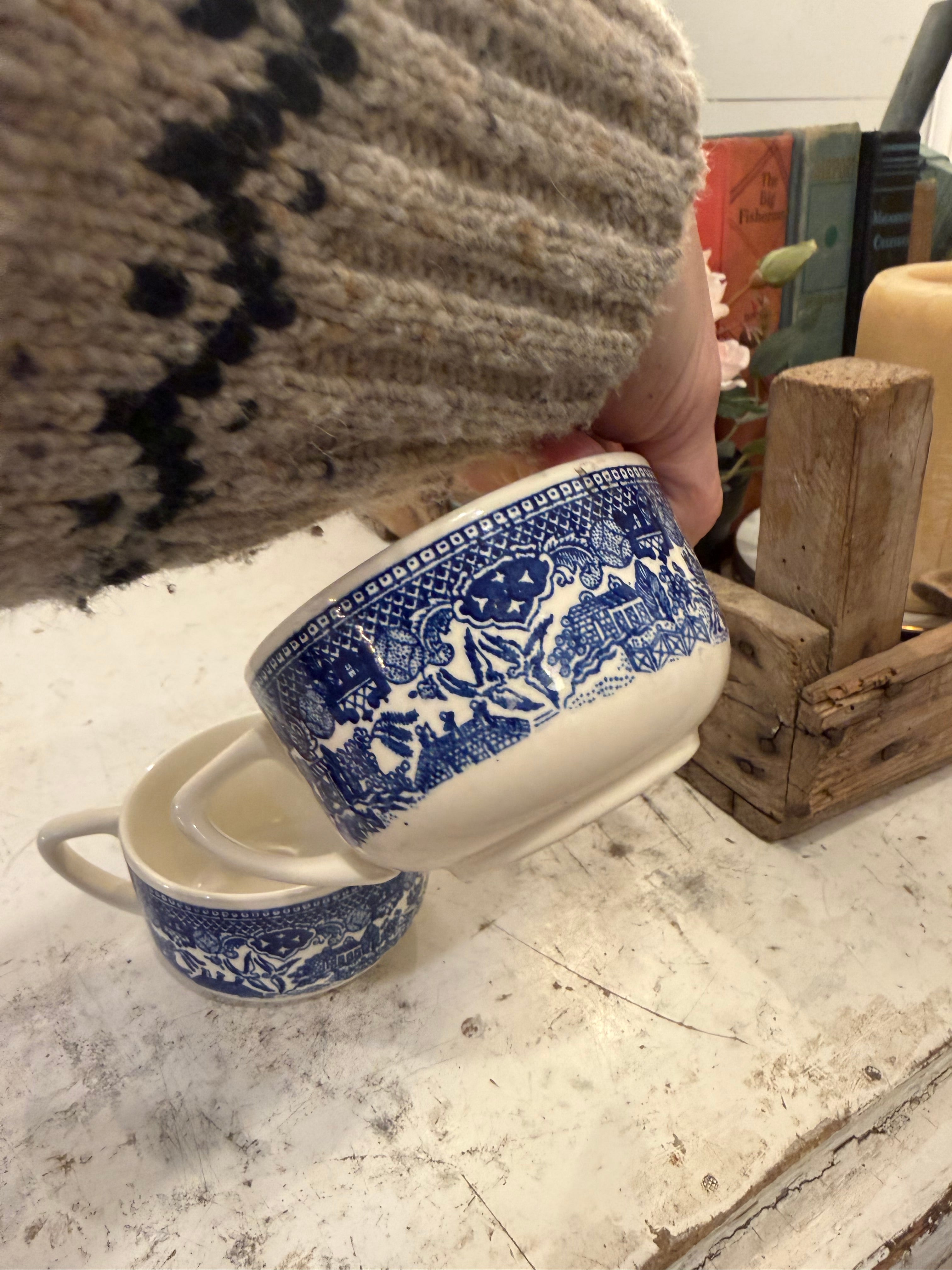 Blue Willow Breakfast Mug sold individually