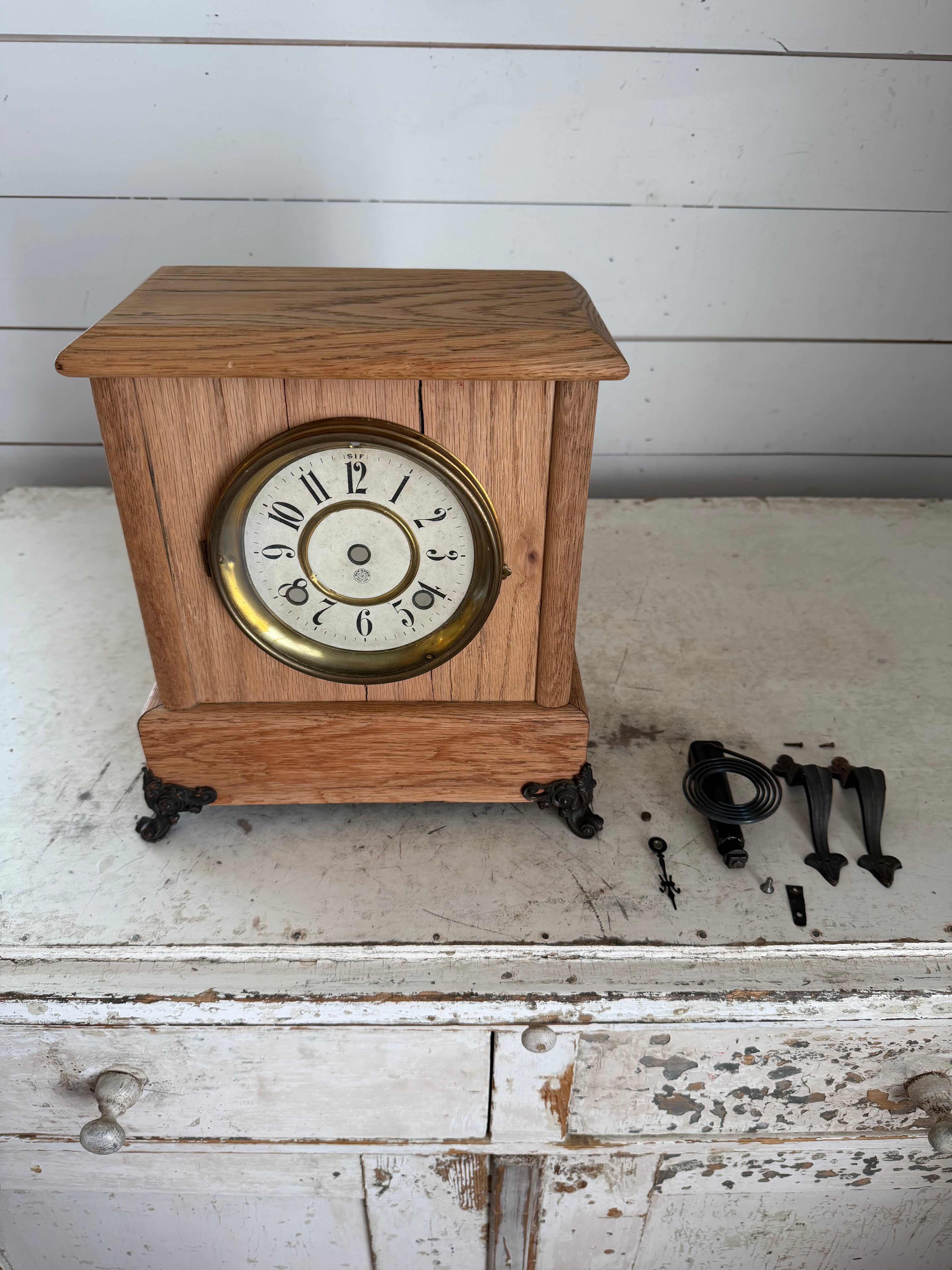 Antique New Haven Mantle Clock With Cast Copper Accents (missing Clock Mechanism)