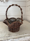 Ruffle Edge Basket