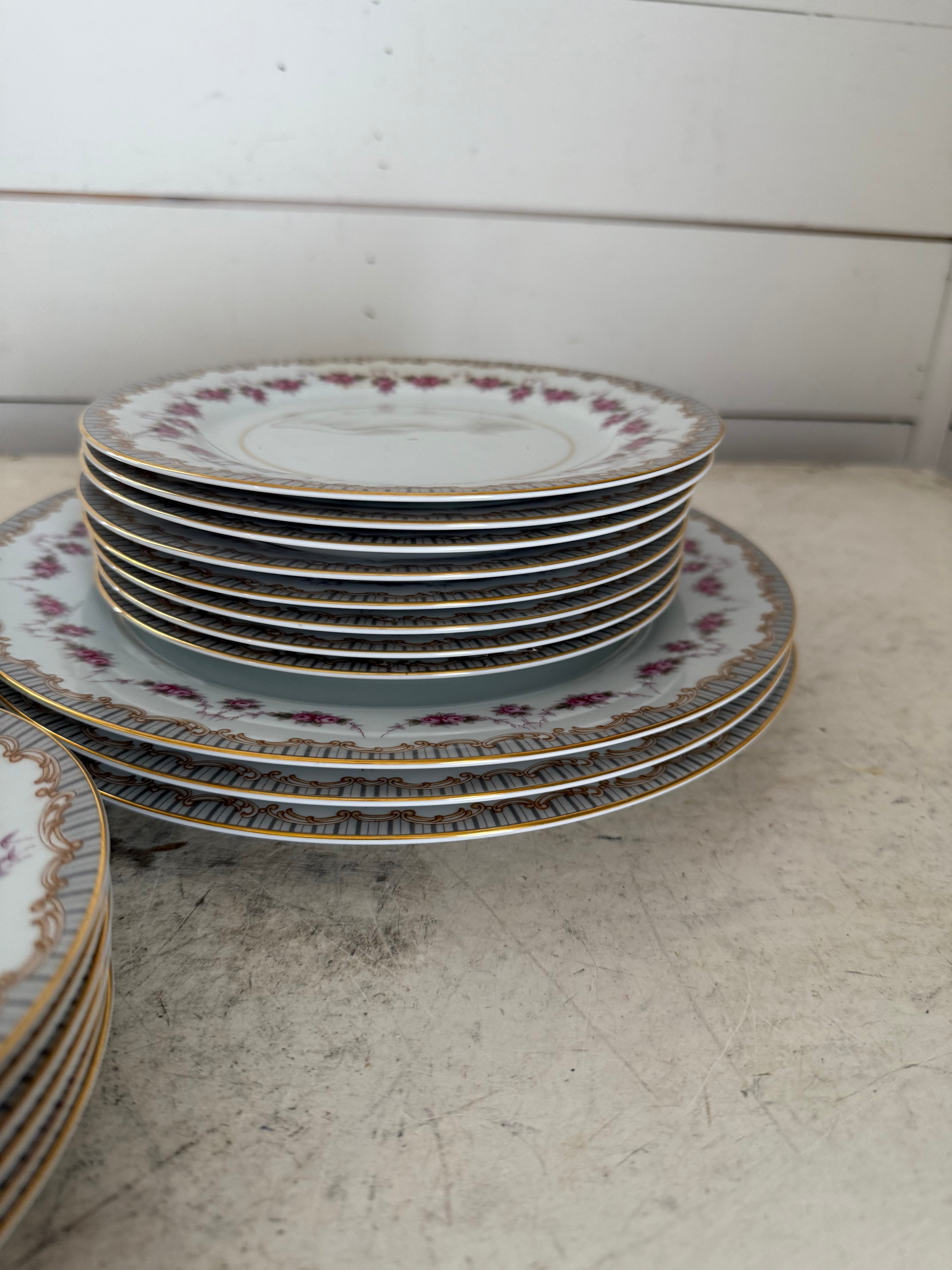 Noritake RIDGEWOOD #5201 China  Sold Individually