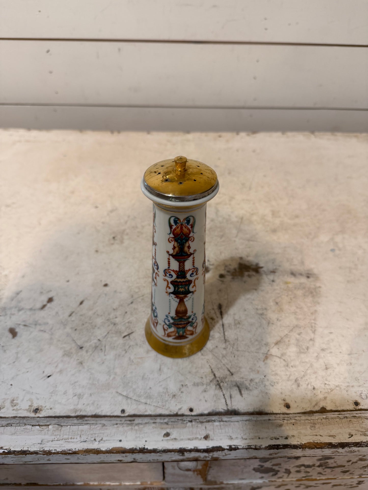 Lenox Lido Salt Shaker