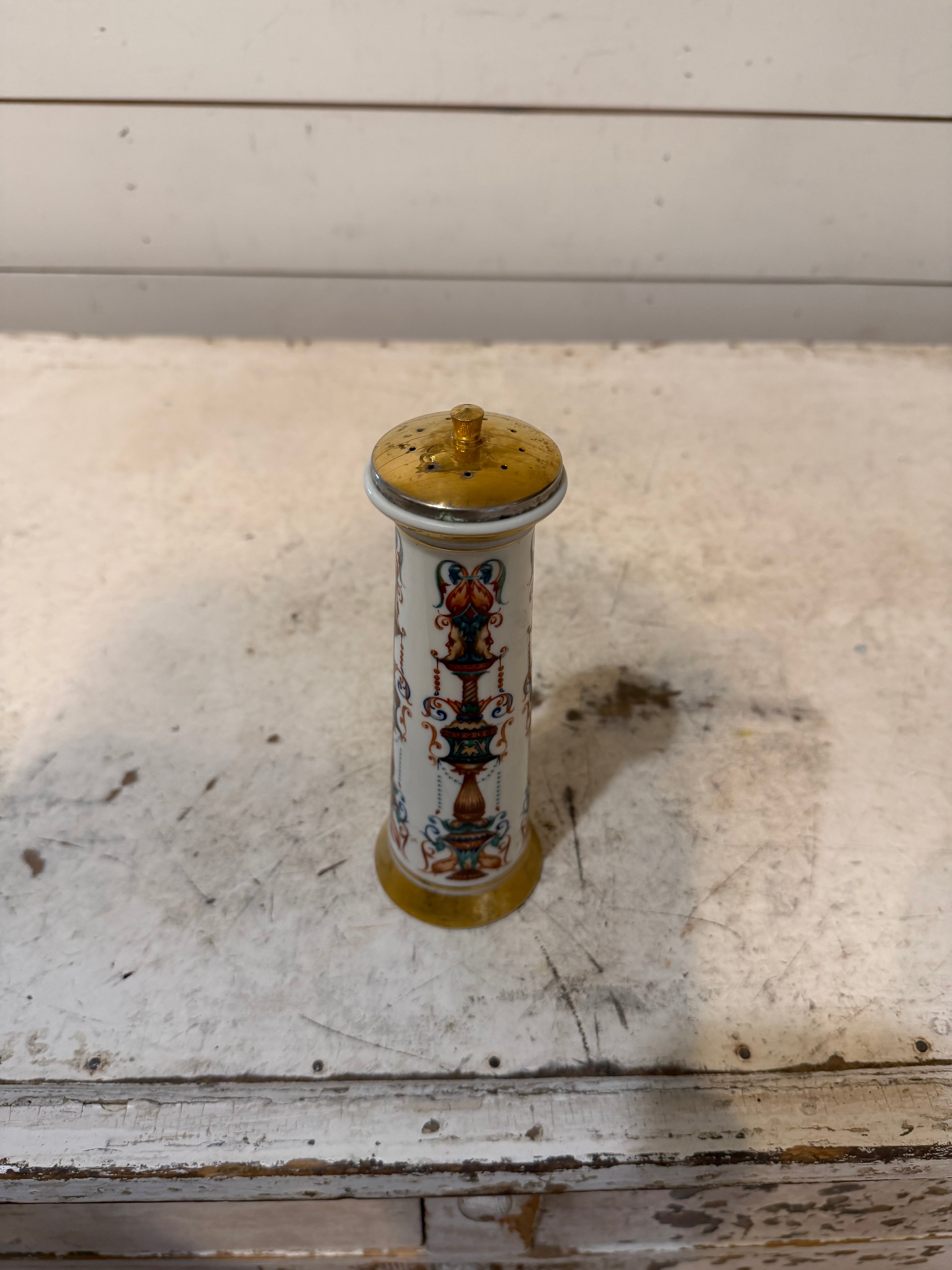 Lenox Lido Salt Shaker