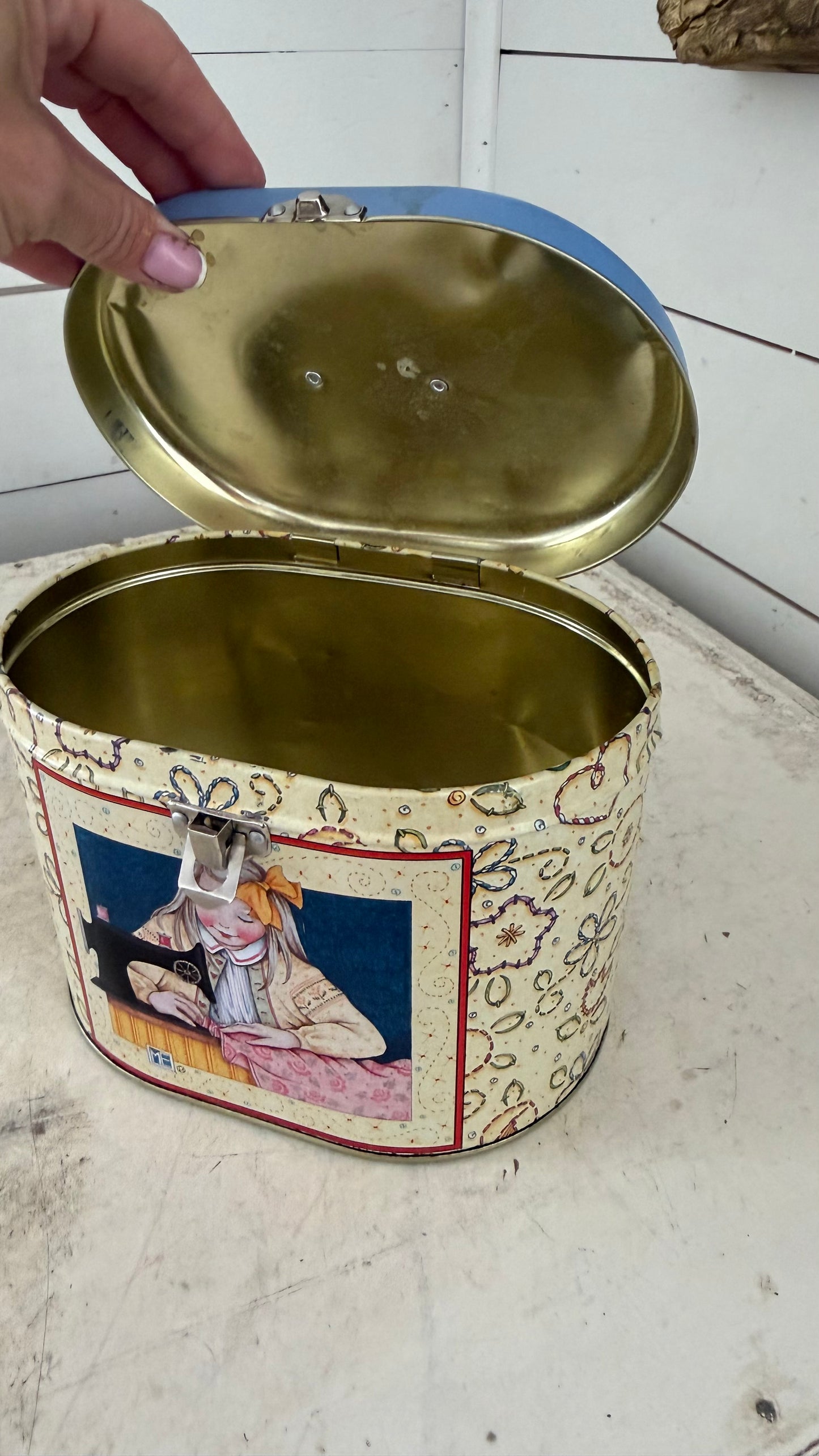Vintage Mary Englebreit sewing tin as is