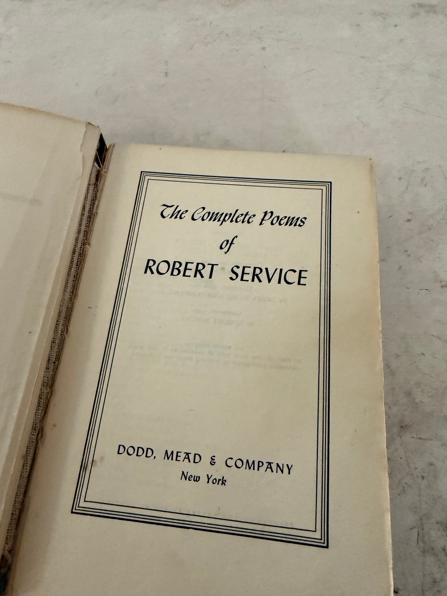 The Complete Poems of Robert Service (Hardcover)