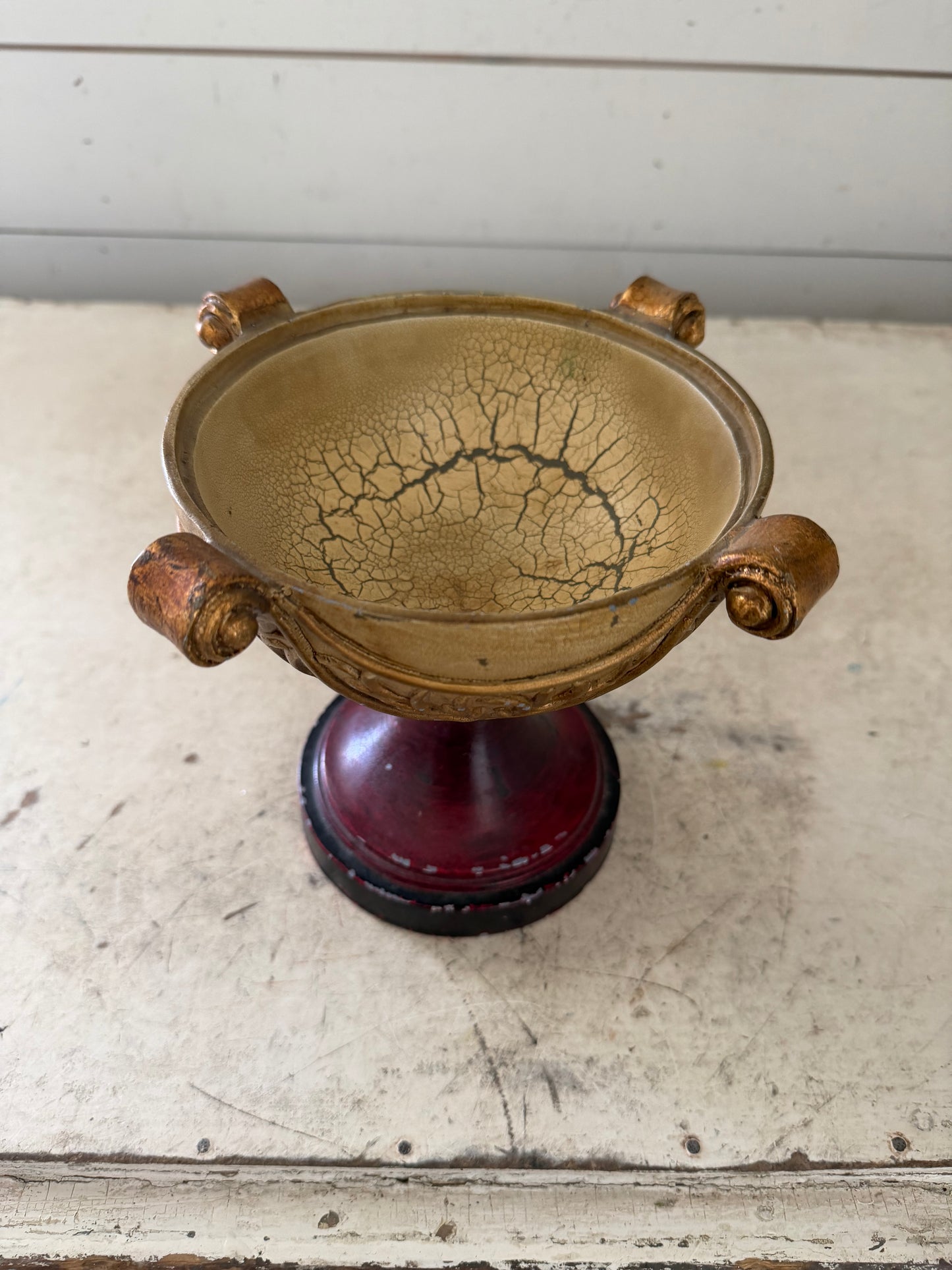Ornate pedestal bowl will get makeover