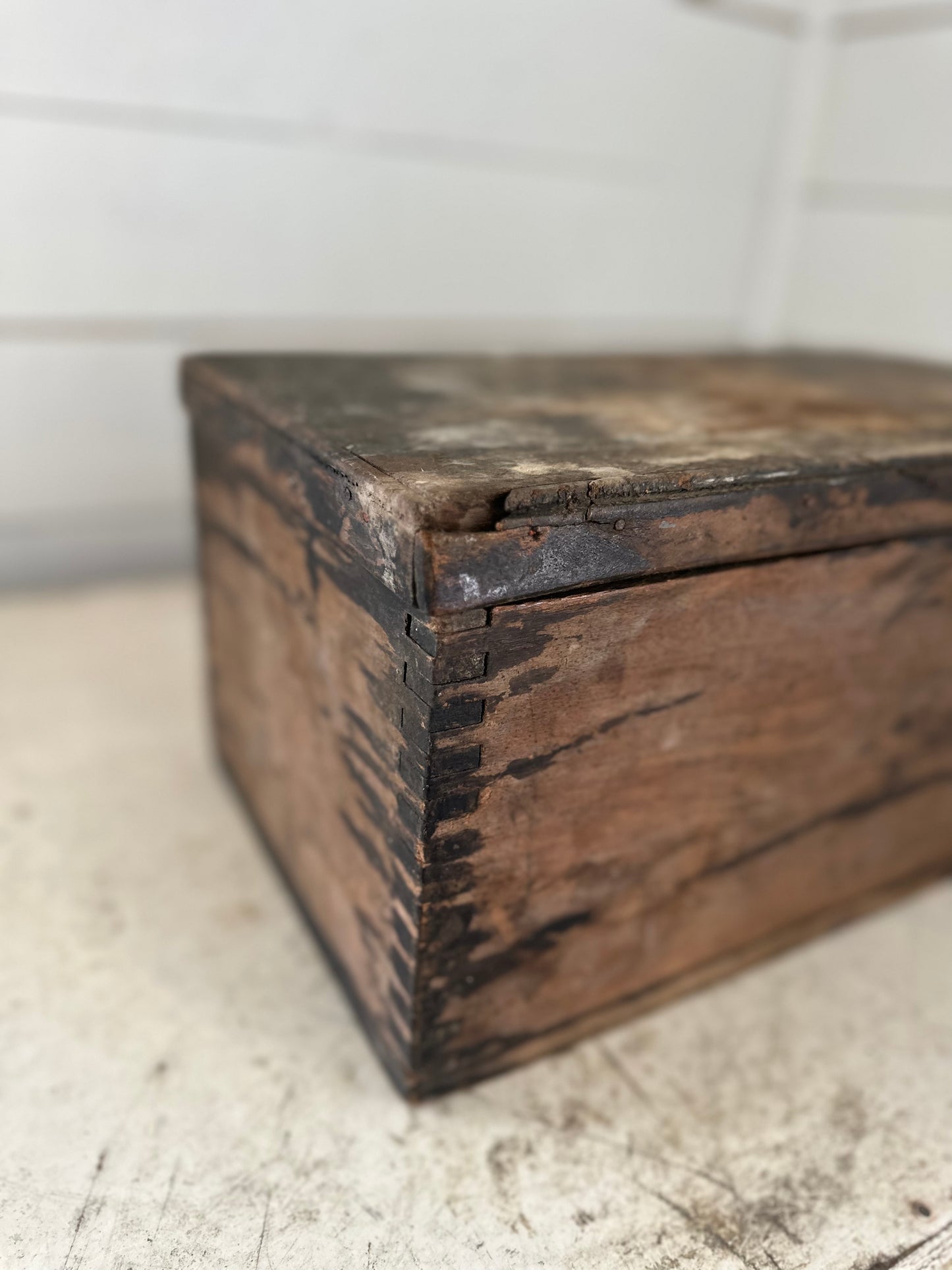 Handmade English Box with Finger Joints
