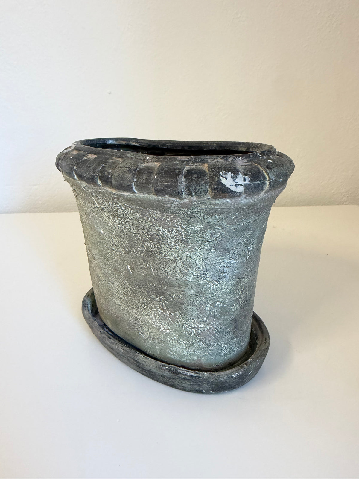 French style Glazed planter