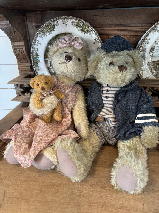 Set of English Teddy Bears