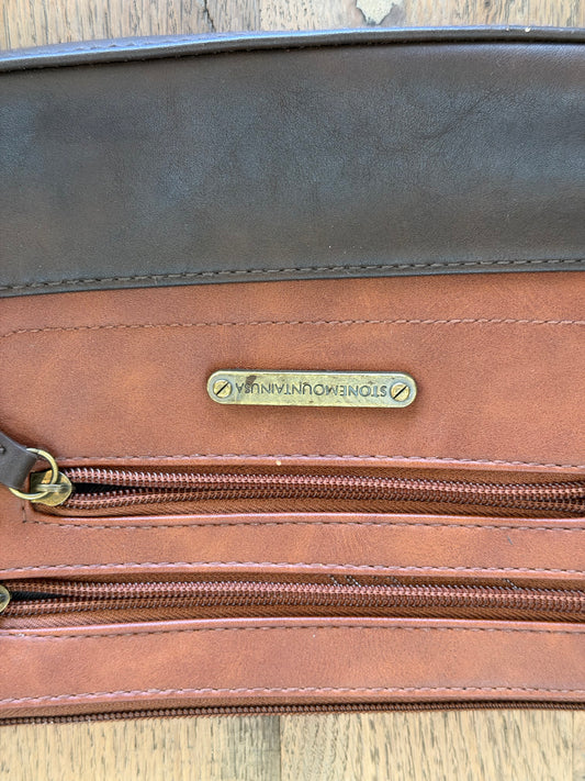 Stone Mountain Cross Body Bad With 2 Tone Brown and Black Leather