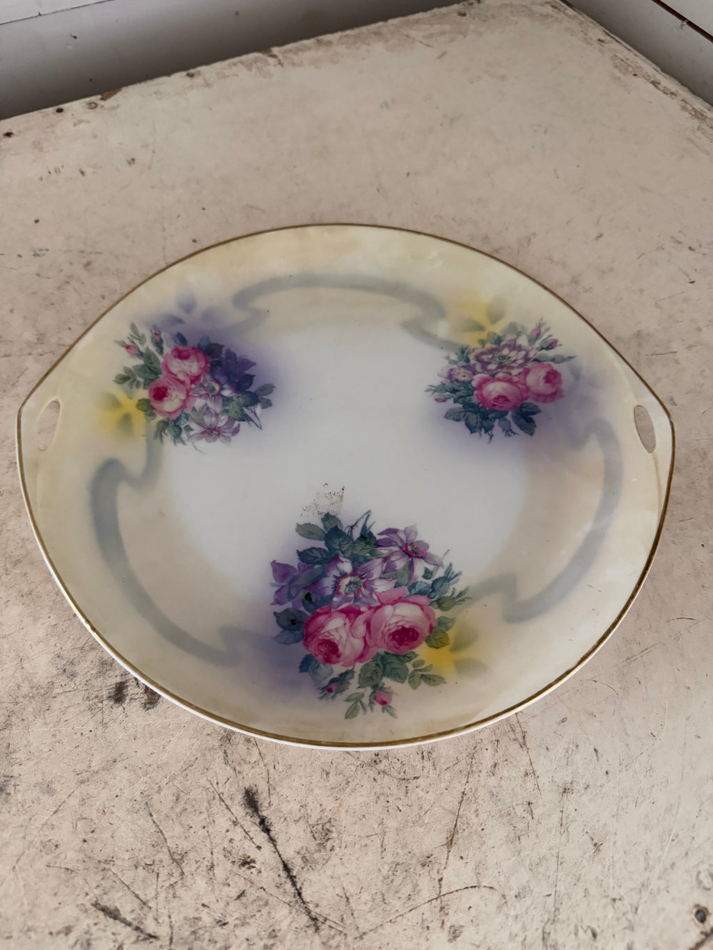 Vintage floral double handle plate