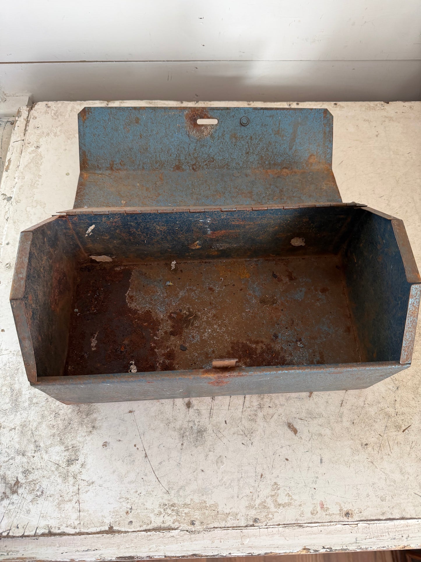 Vintage Blue Toolbox with sliding clasp