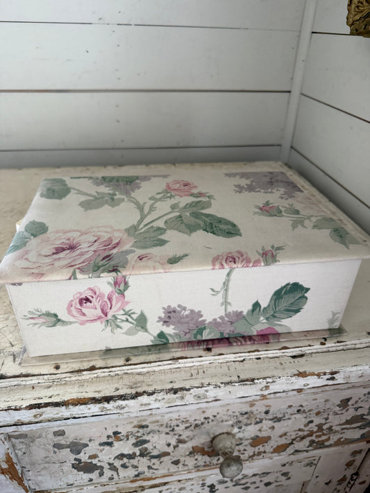 Floral Jewelry Boxed - Lined