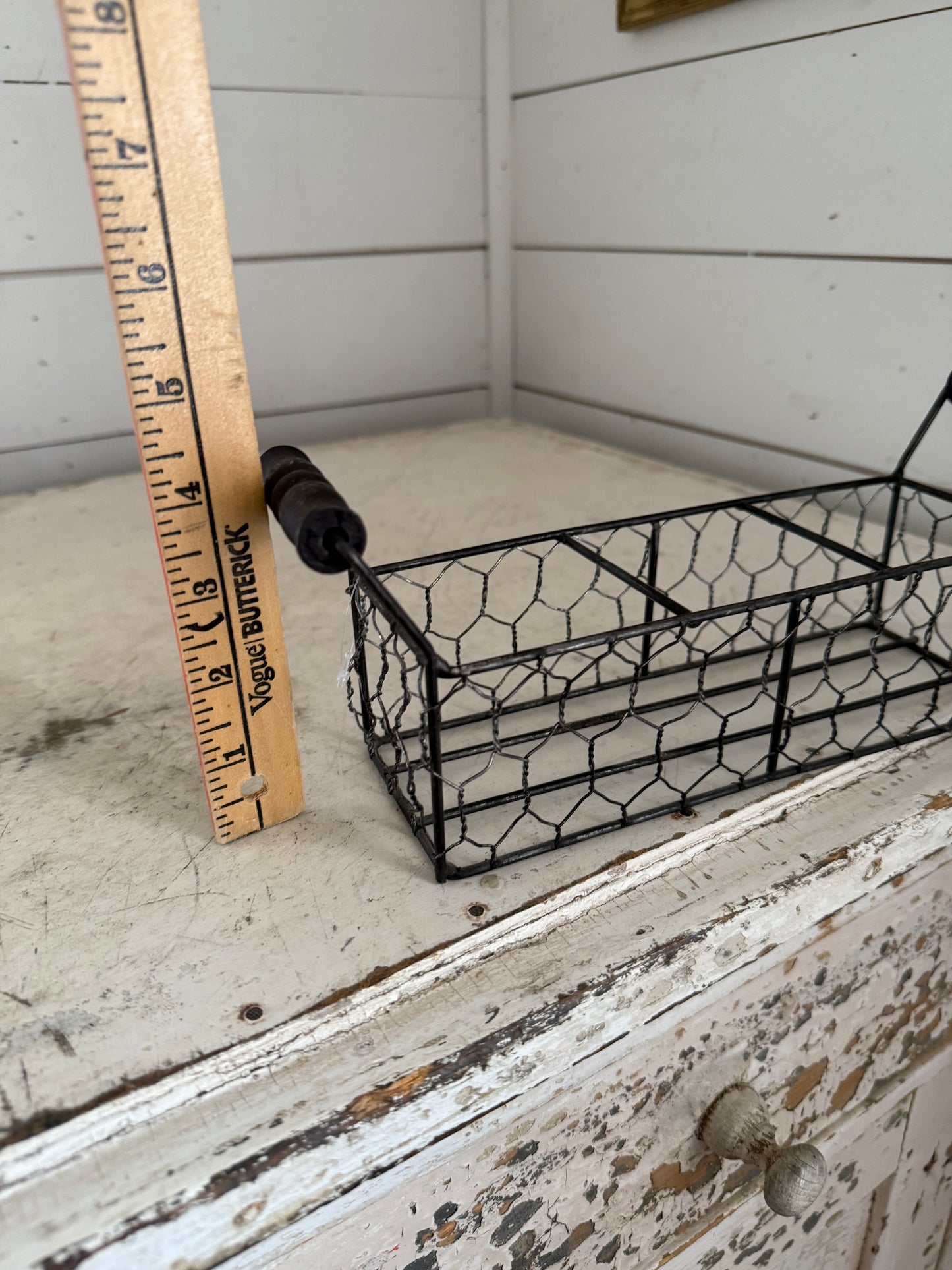 Small Chicken Wire Caddy