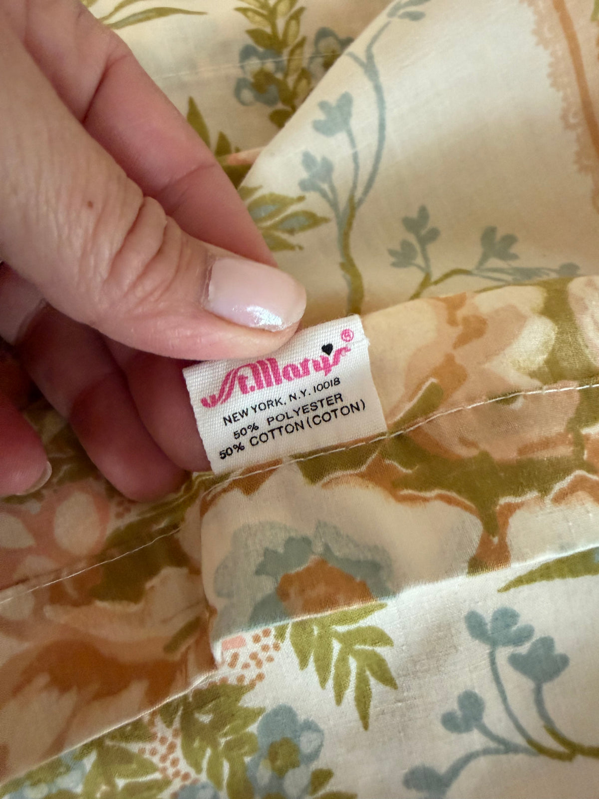 Vintage Full Floral Flat Sheet - peach and brown